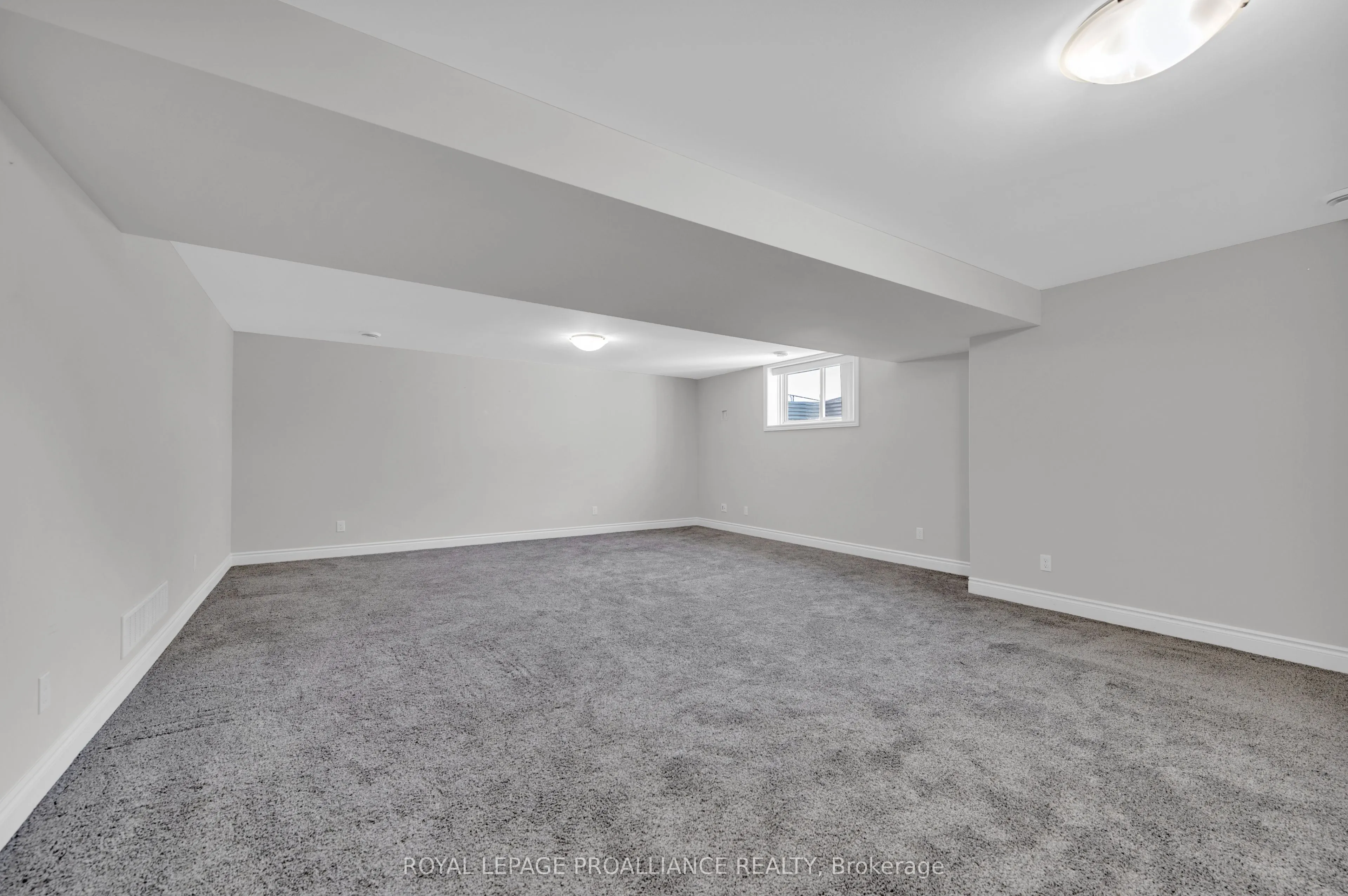 16 LEHTINEN Crescent