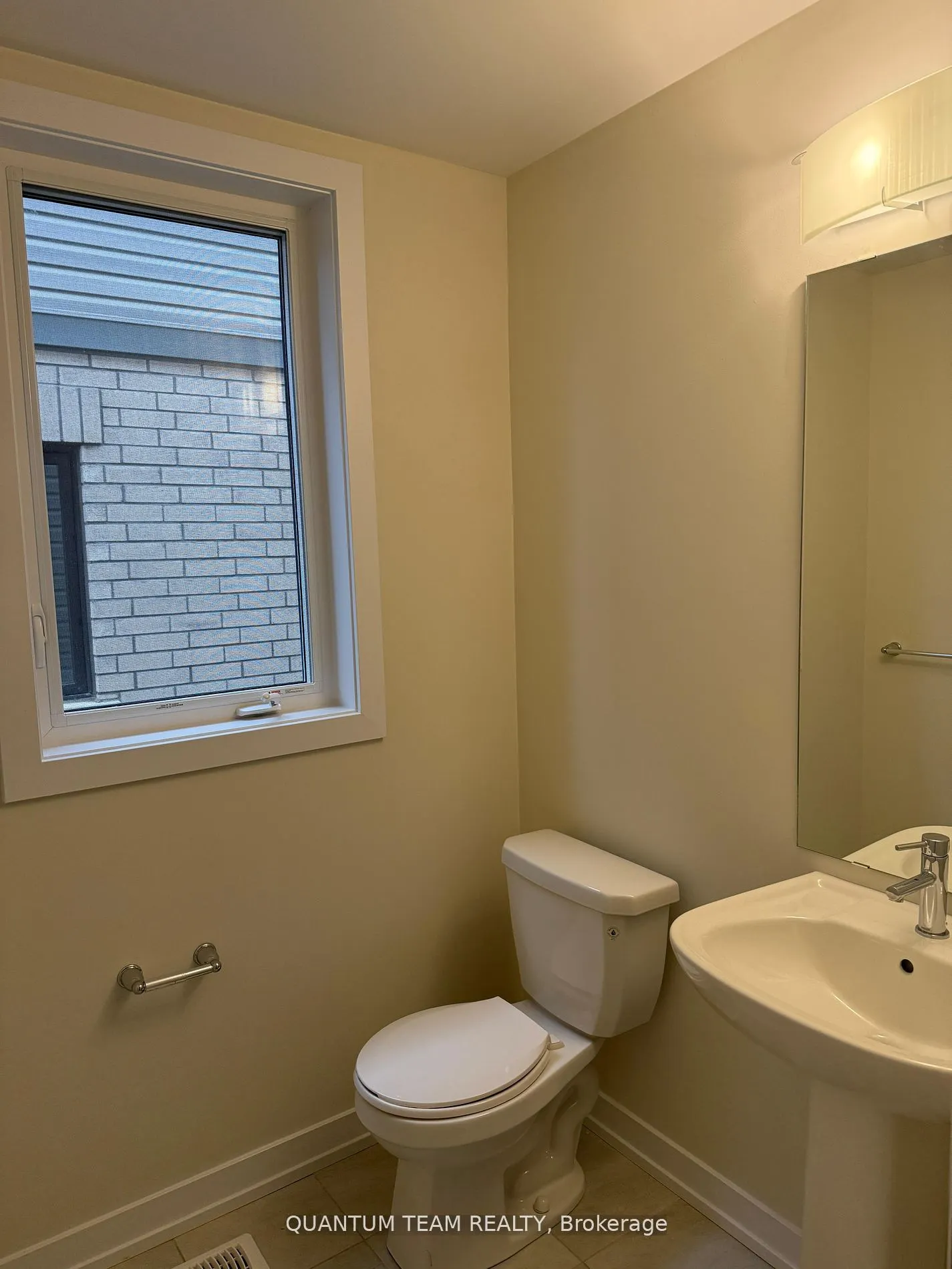 11 Wintergreen Crescent