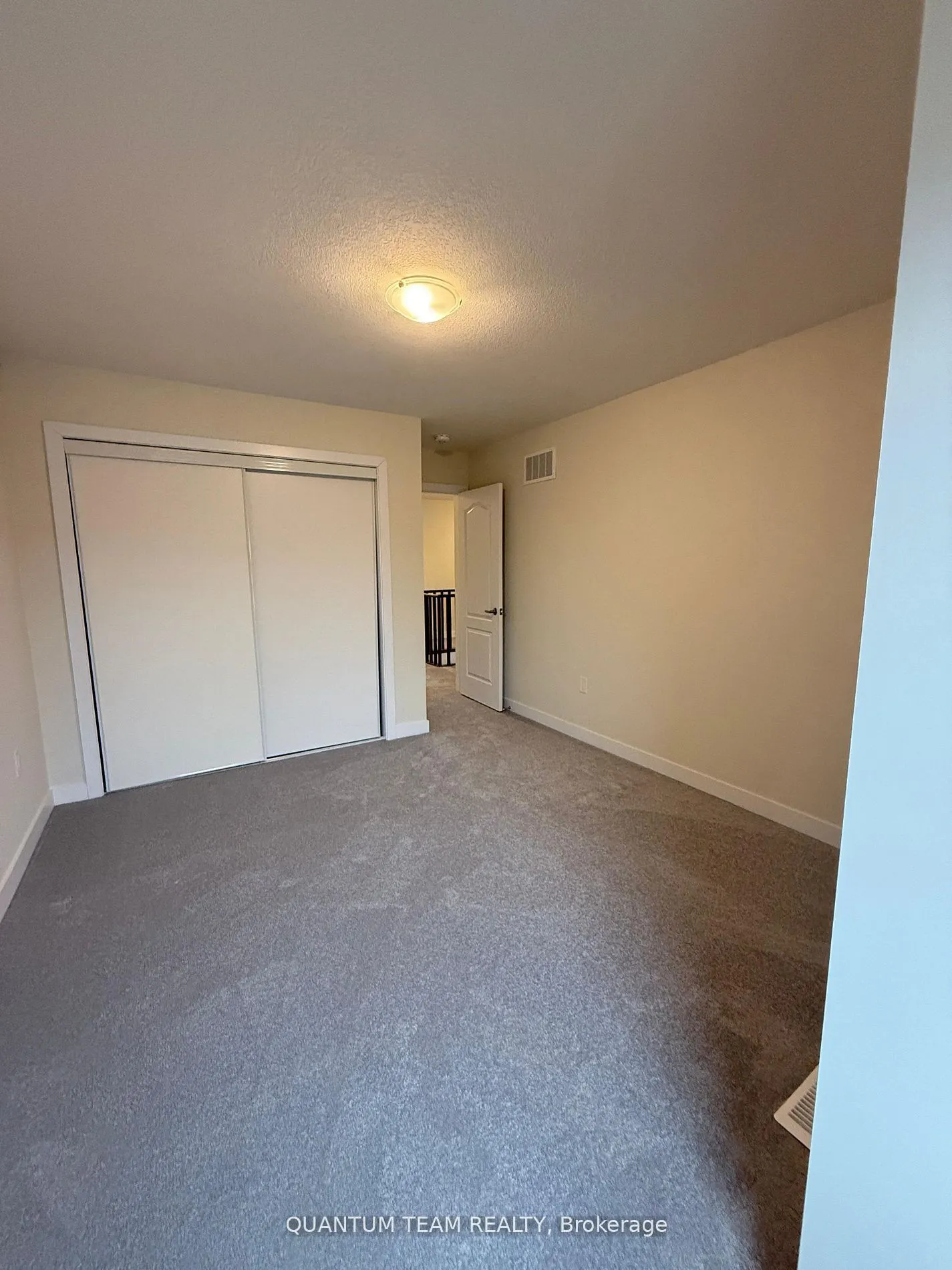 11 Wintergreen Crescent