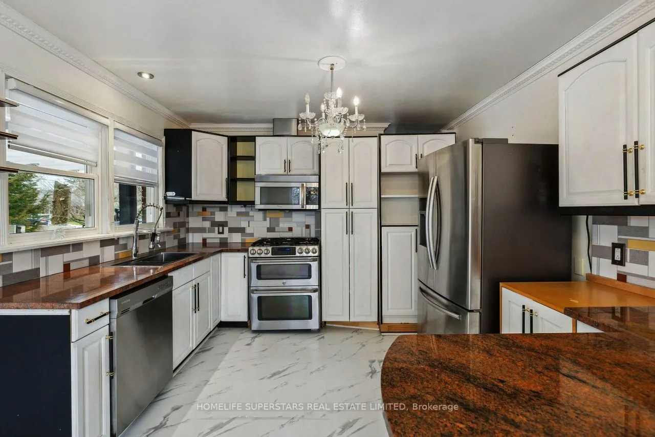 5921 Scott Street, #Upper
