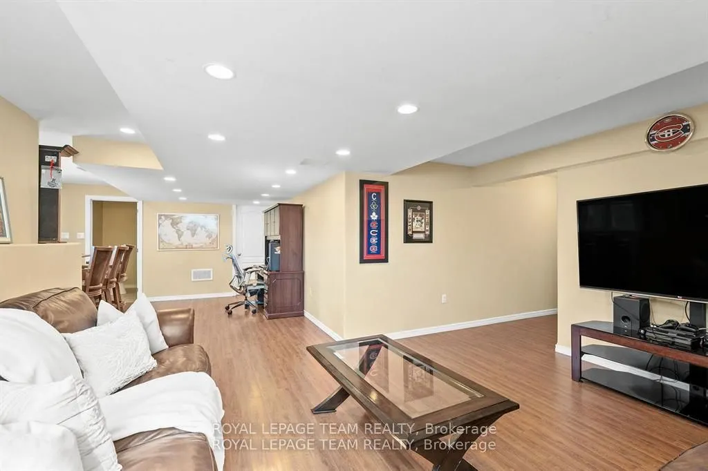 221 Santiago Street