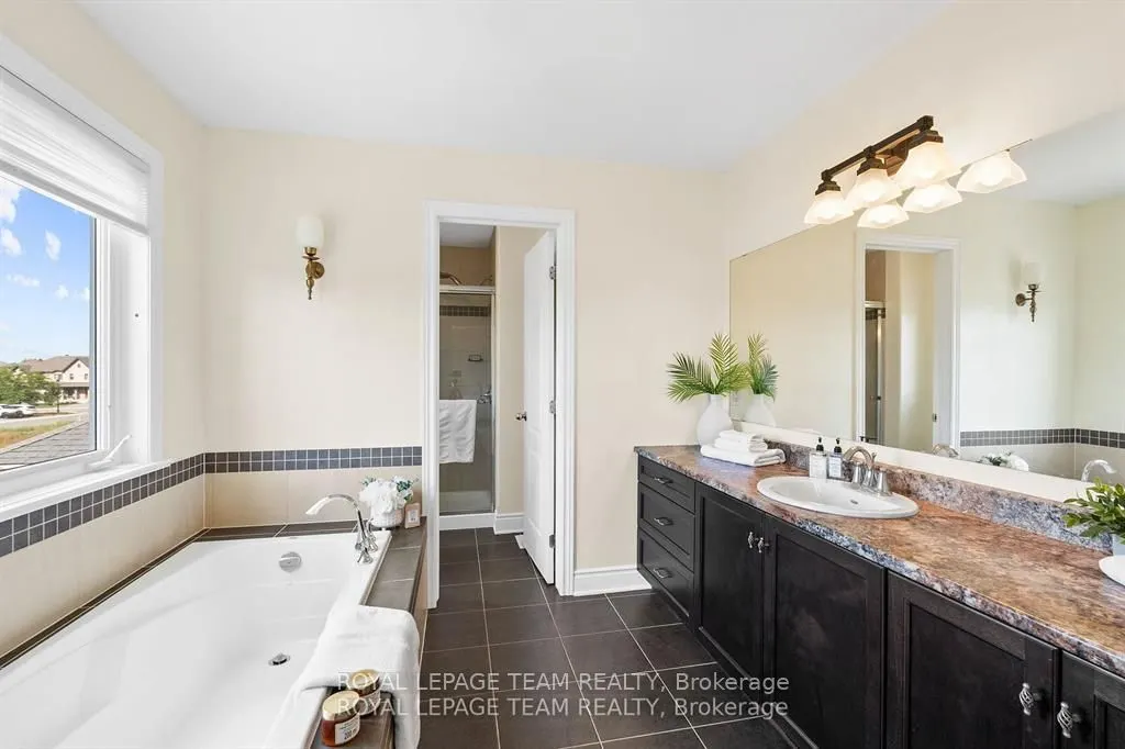 221 Santiago Street
