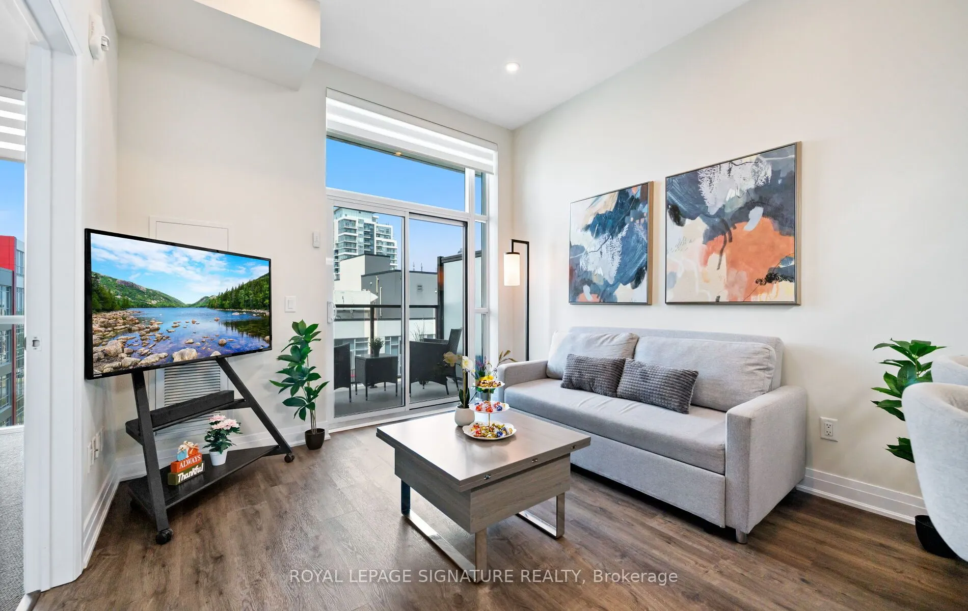 16 Concord Place, #629