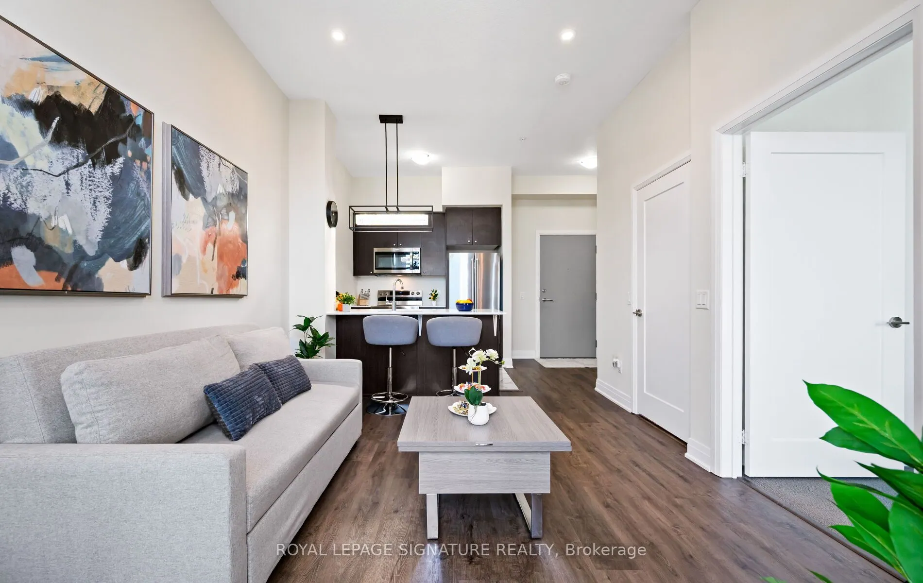 16 Concord Place, #629