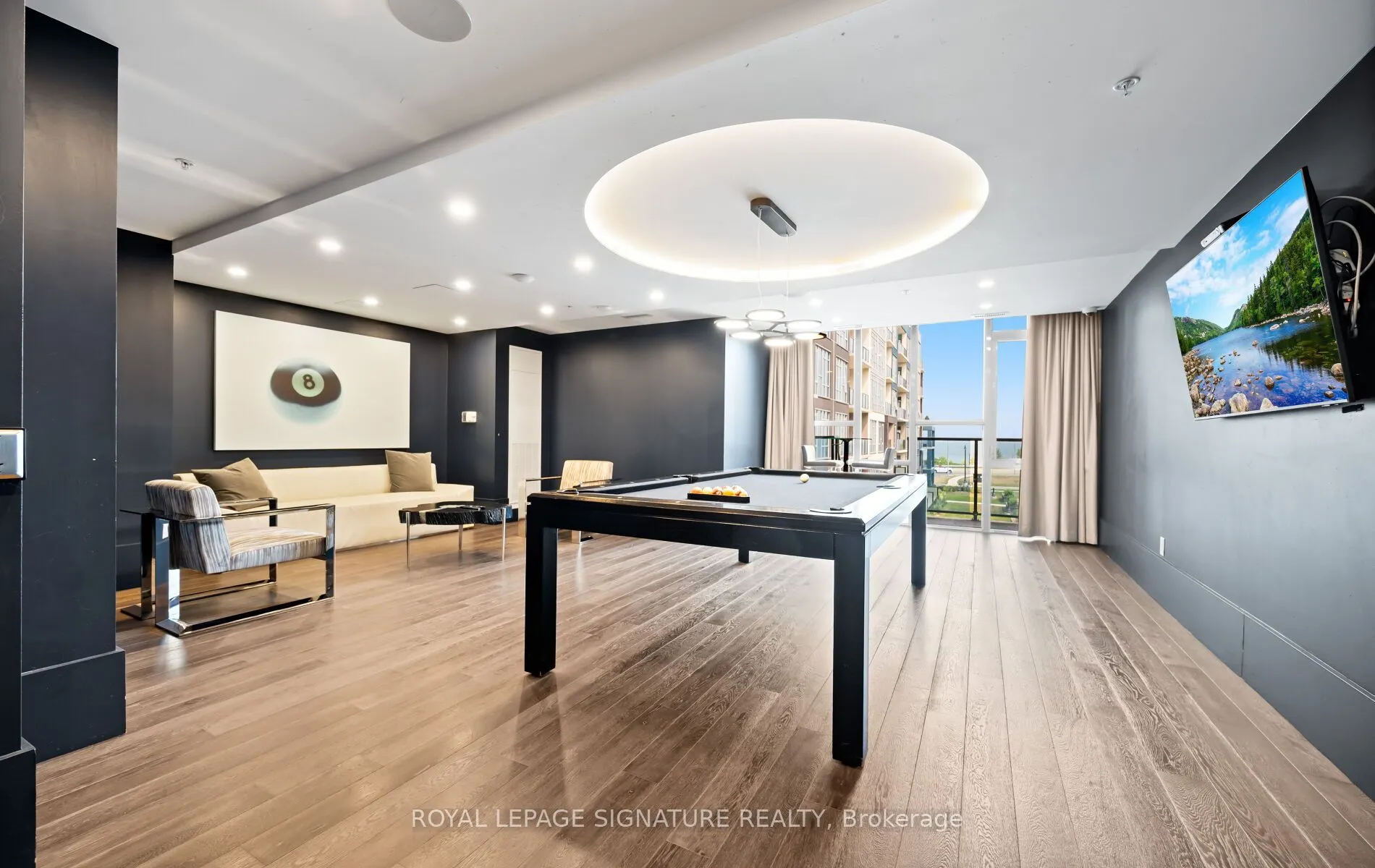 16 Concord Place, #629