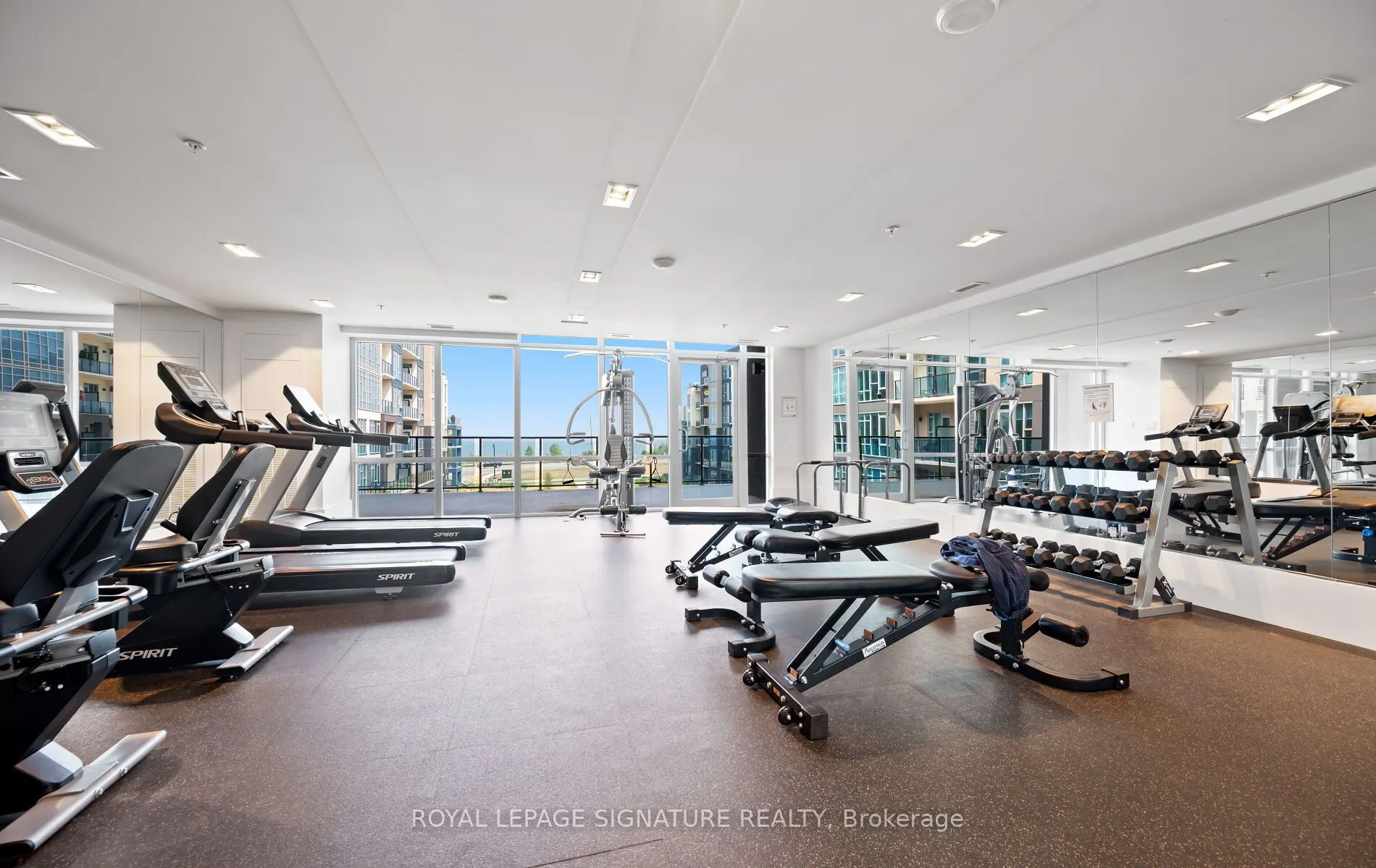 16 Concord Place, #629