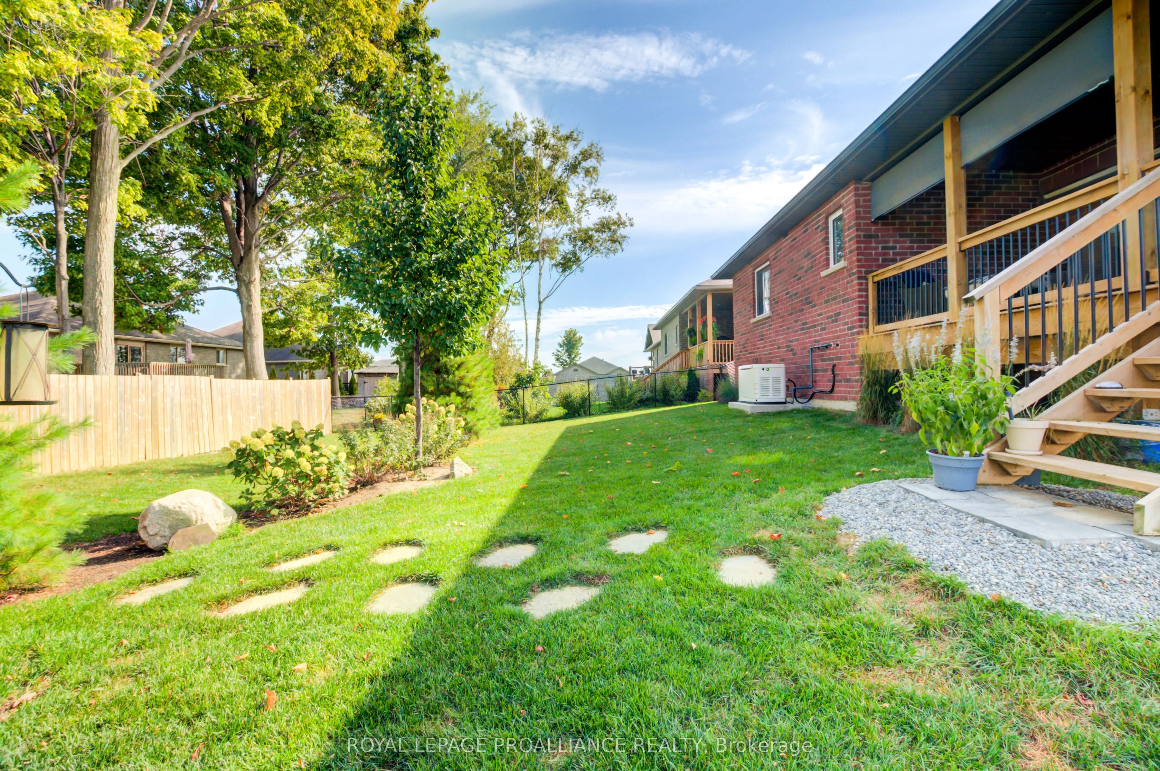 6 Lawrence Avenue