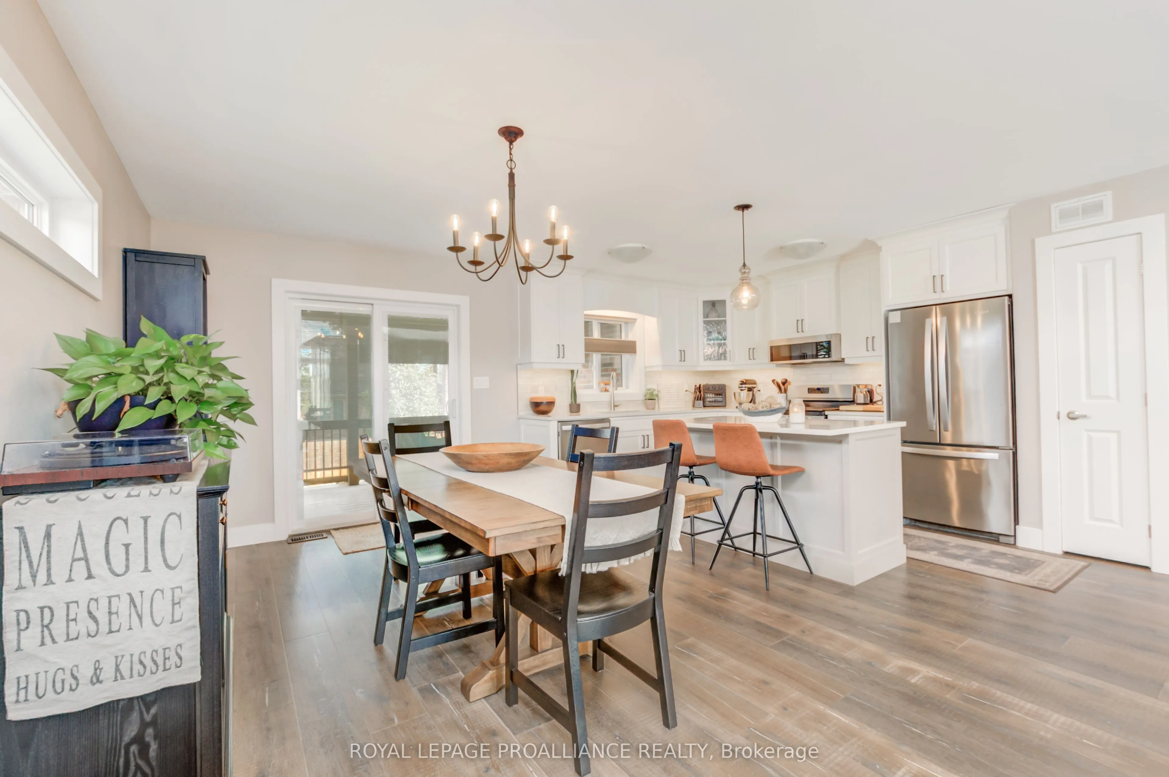 6 Lawrence Avenue