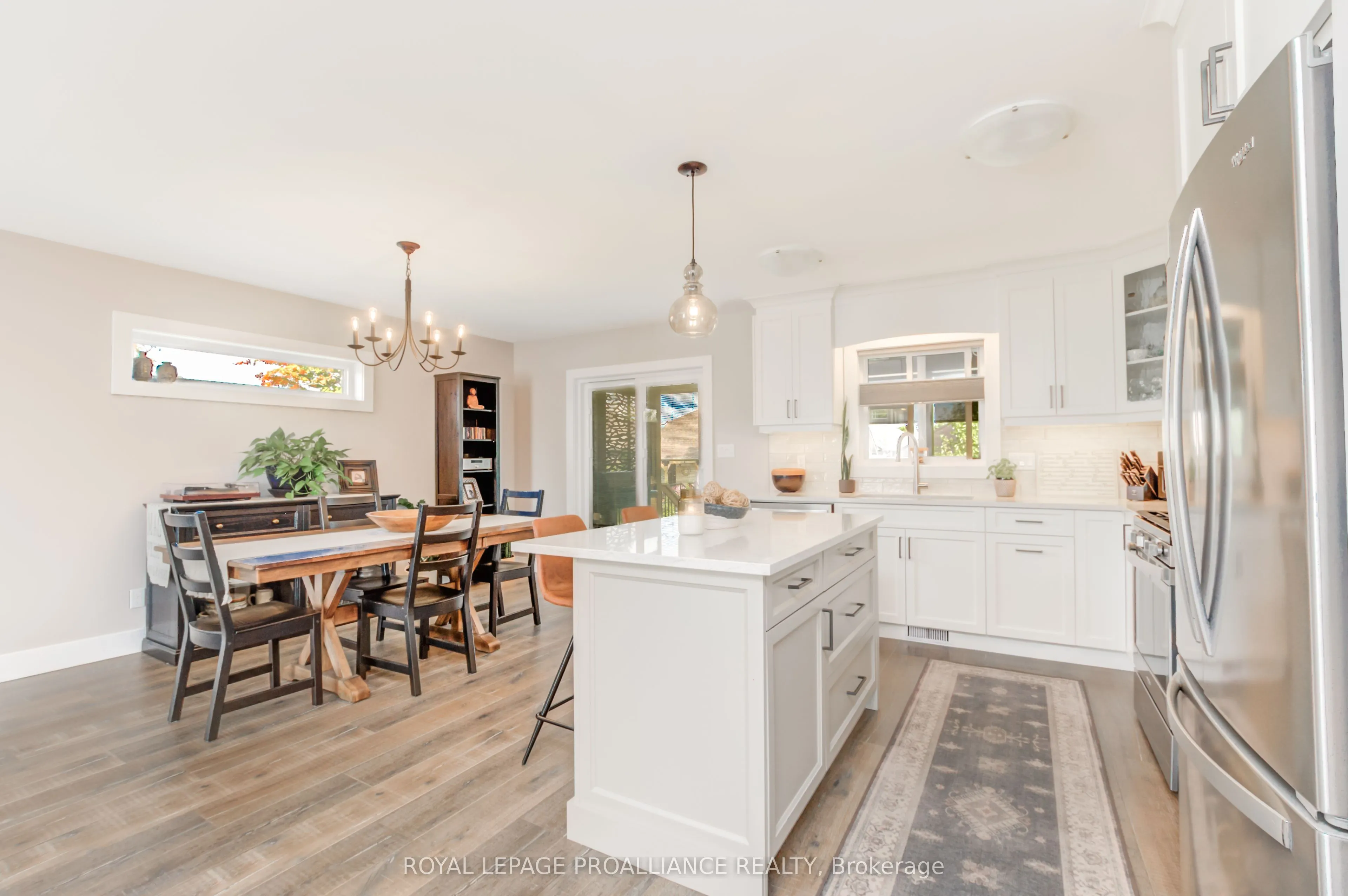6 Lawrence Avenue
