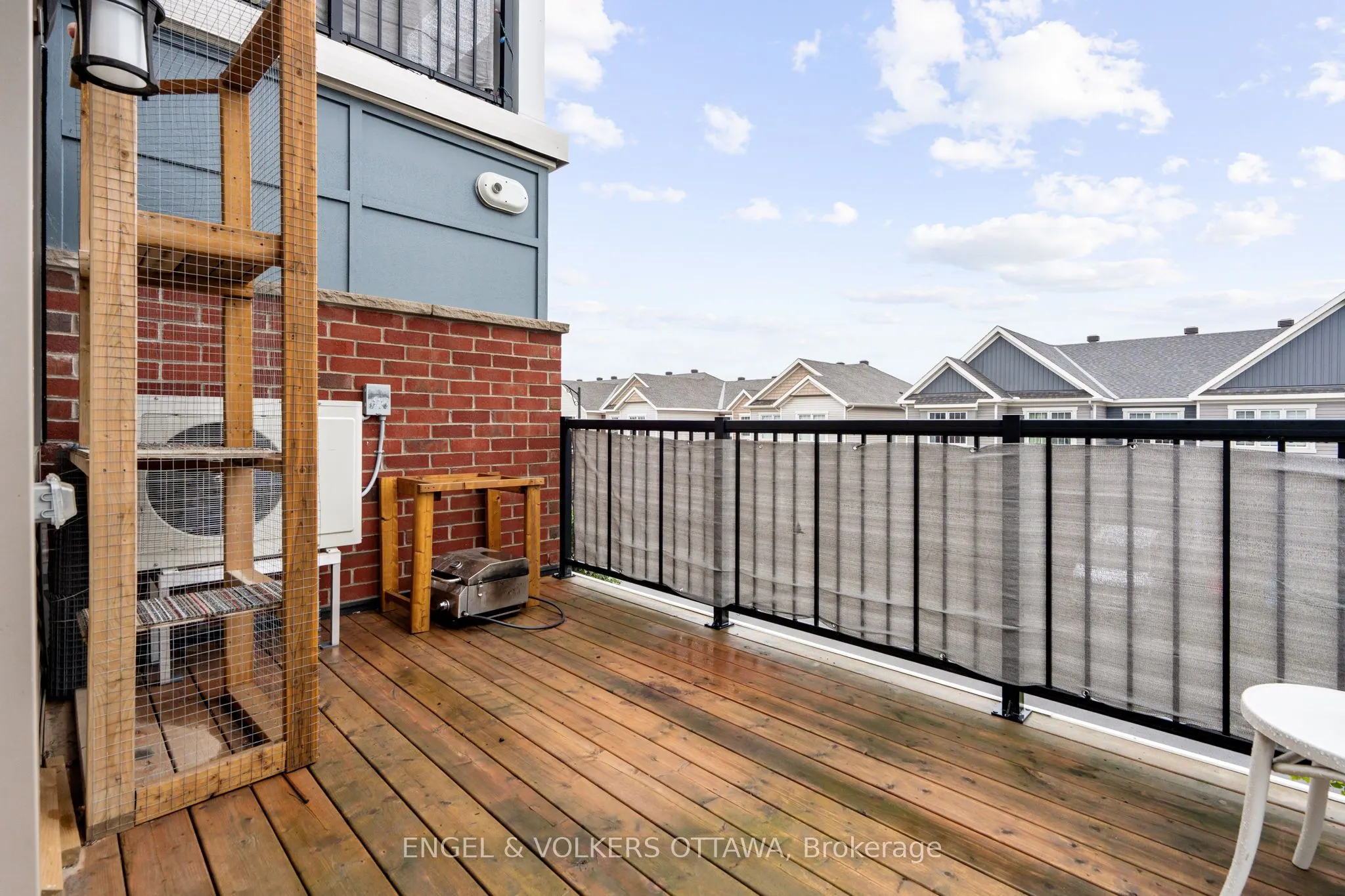 2248 Watercolours Way, #21
