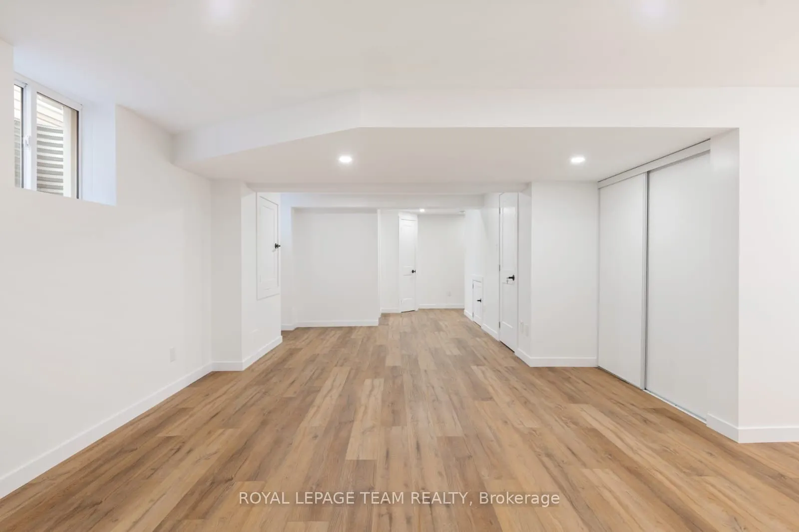 329 Gallantry Way