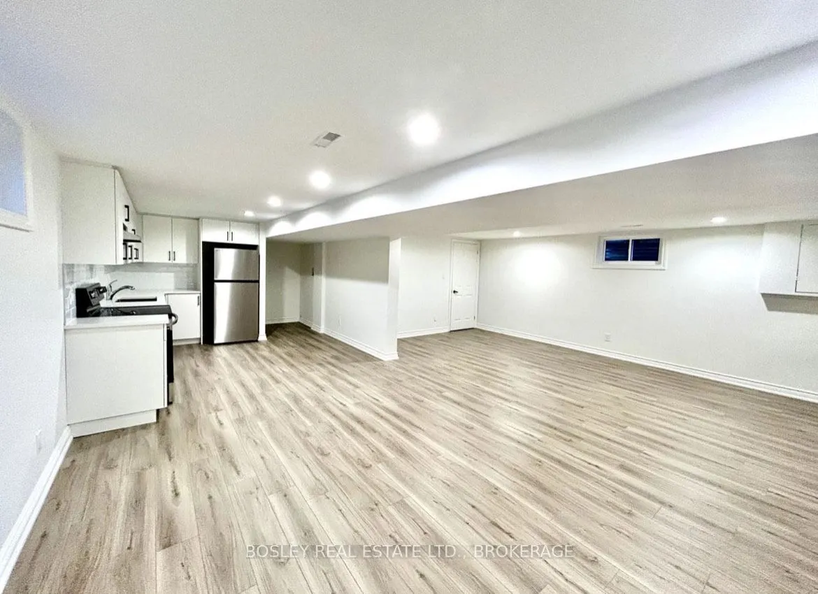 30 The Promenade, #Basement
