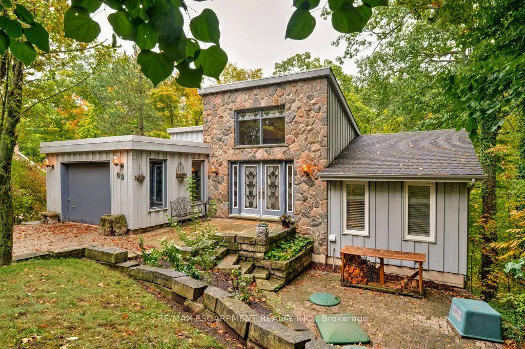 59 Park Road S