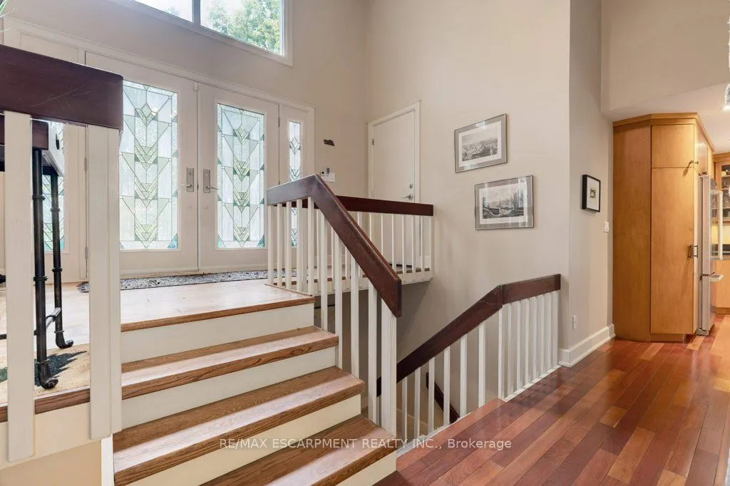 59 Park Road S