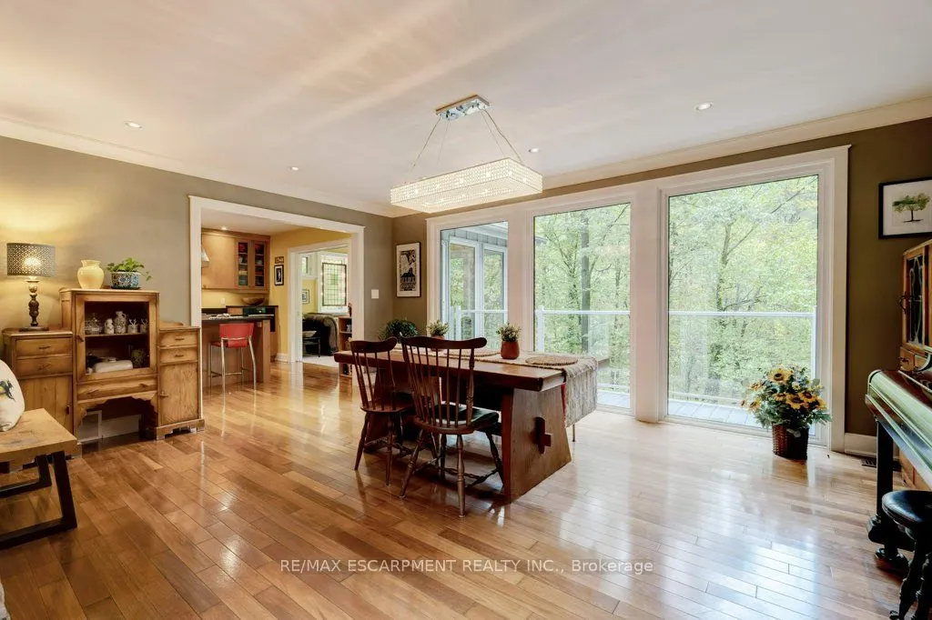 59 Park Road S