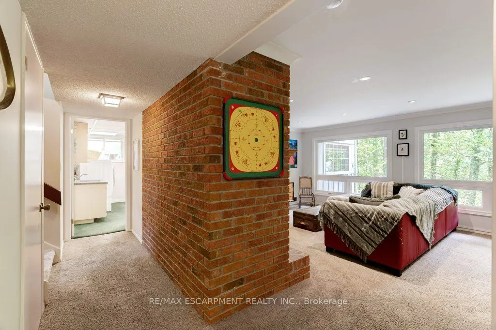 59 Park Road S