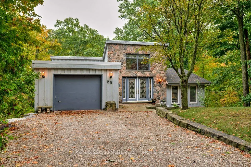 59 Park Road S