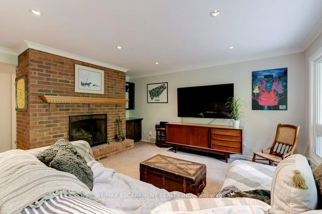 59 Park Road S