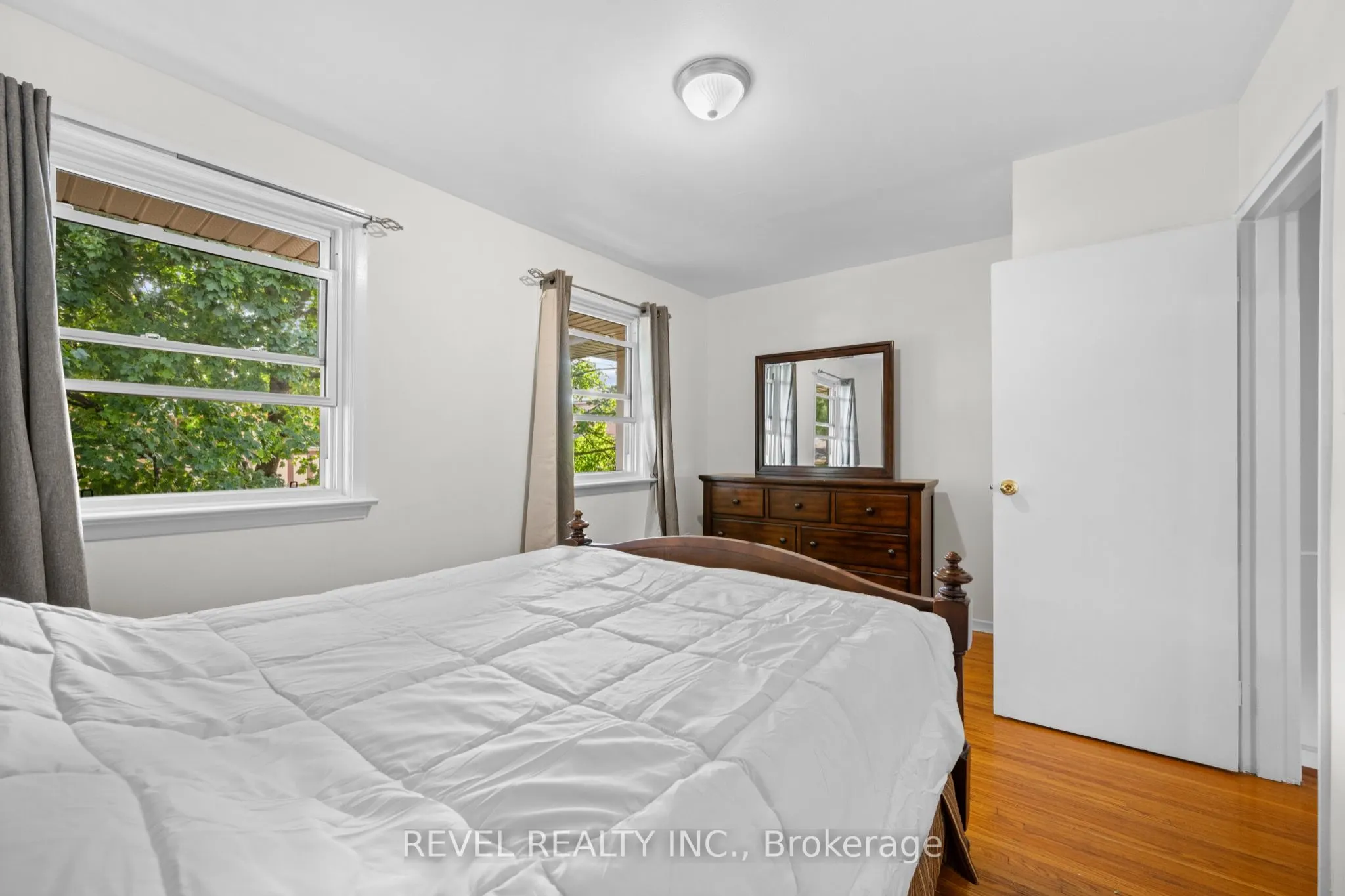 1289 Fennell Avenue E, #17