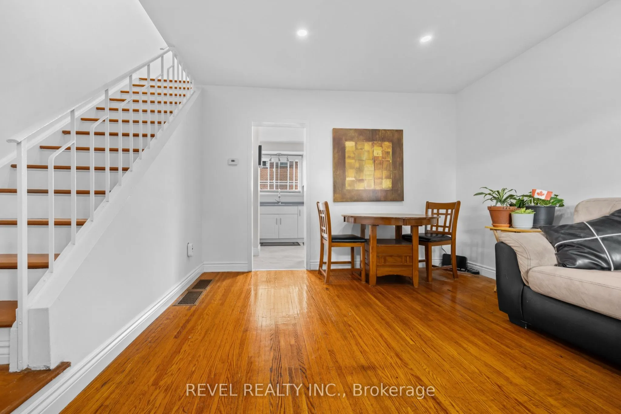 1289 Fennell Avenue E, #17