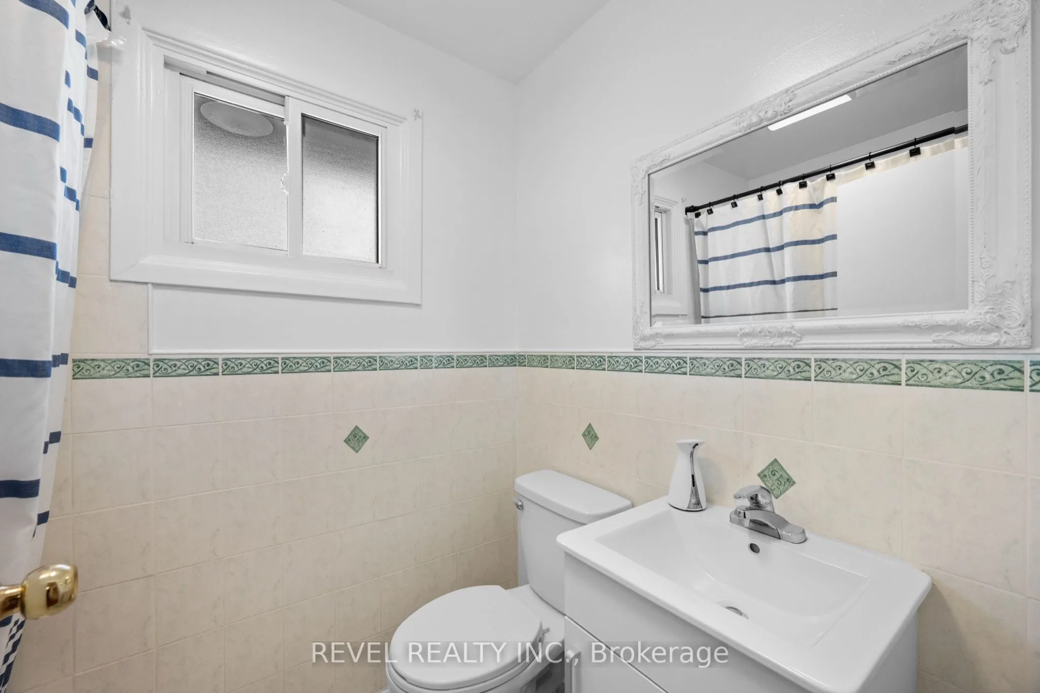 1289 Fennell Avenue E, #17