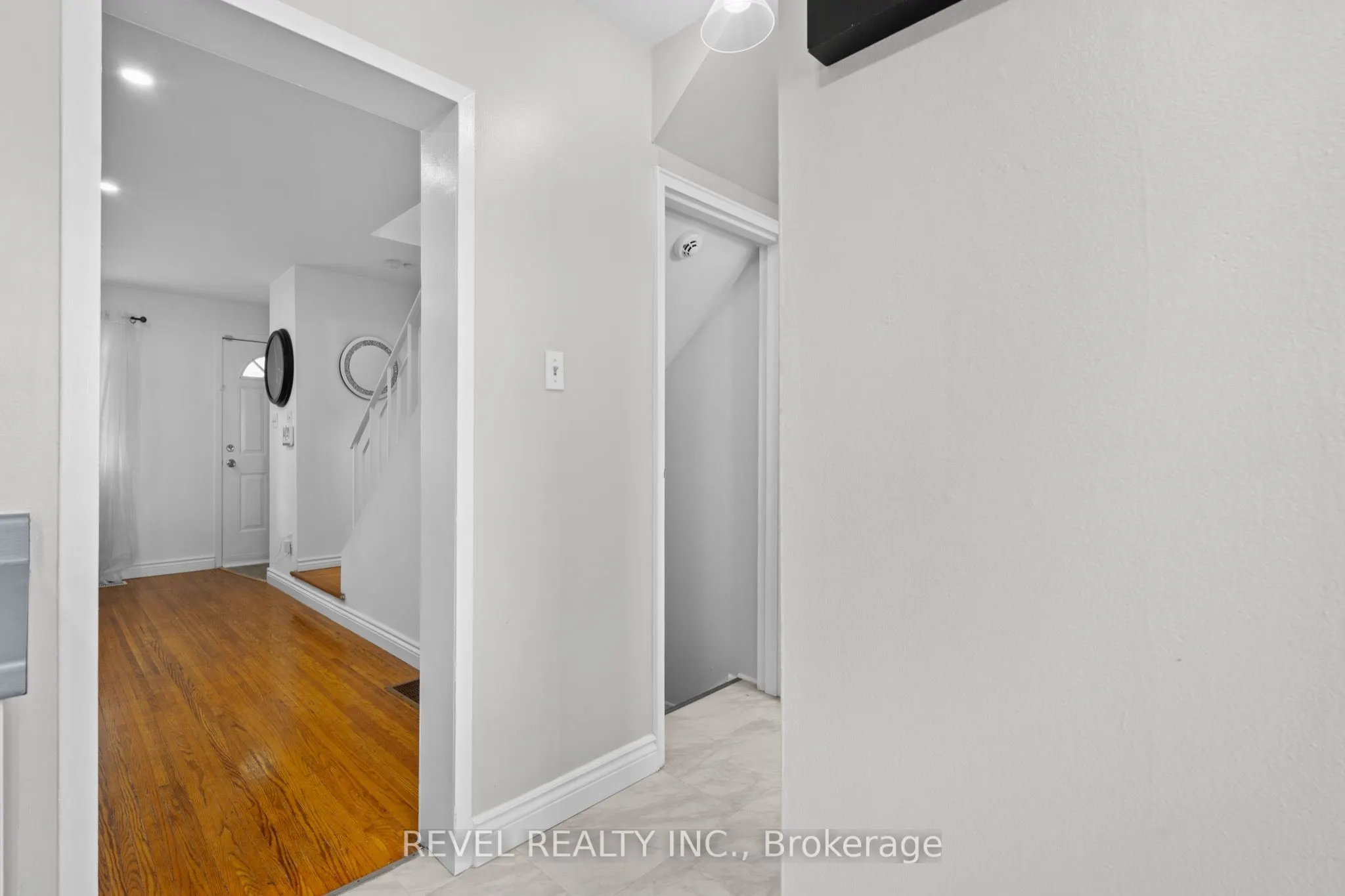1289 Fennell Avenue E, #17