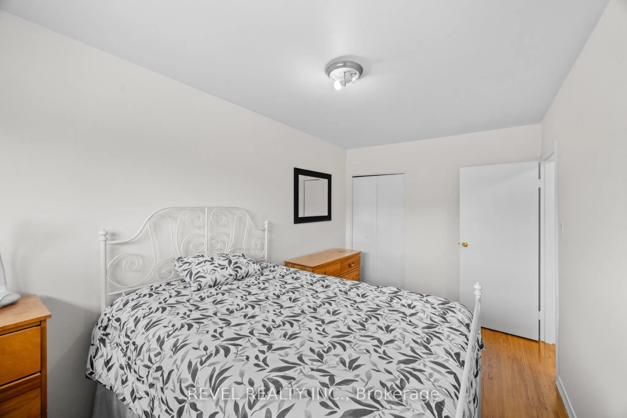 1289 Fennell Avenue E, #17
