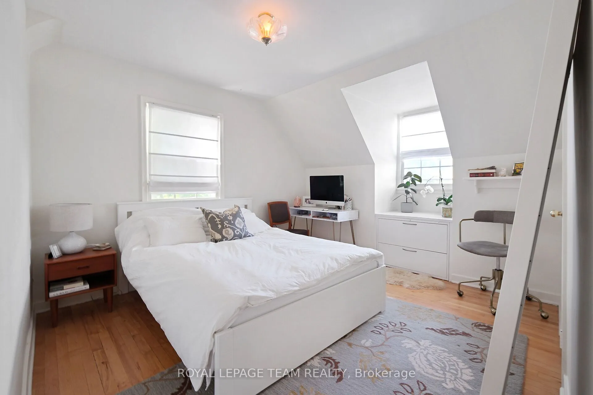 16 Sandridge Road