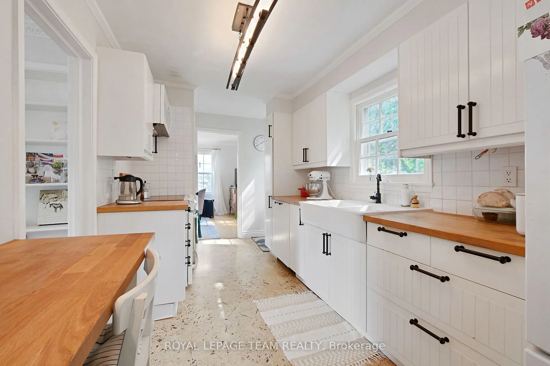 16 Sandridge Road