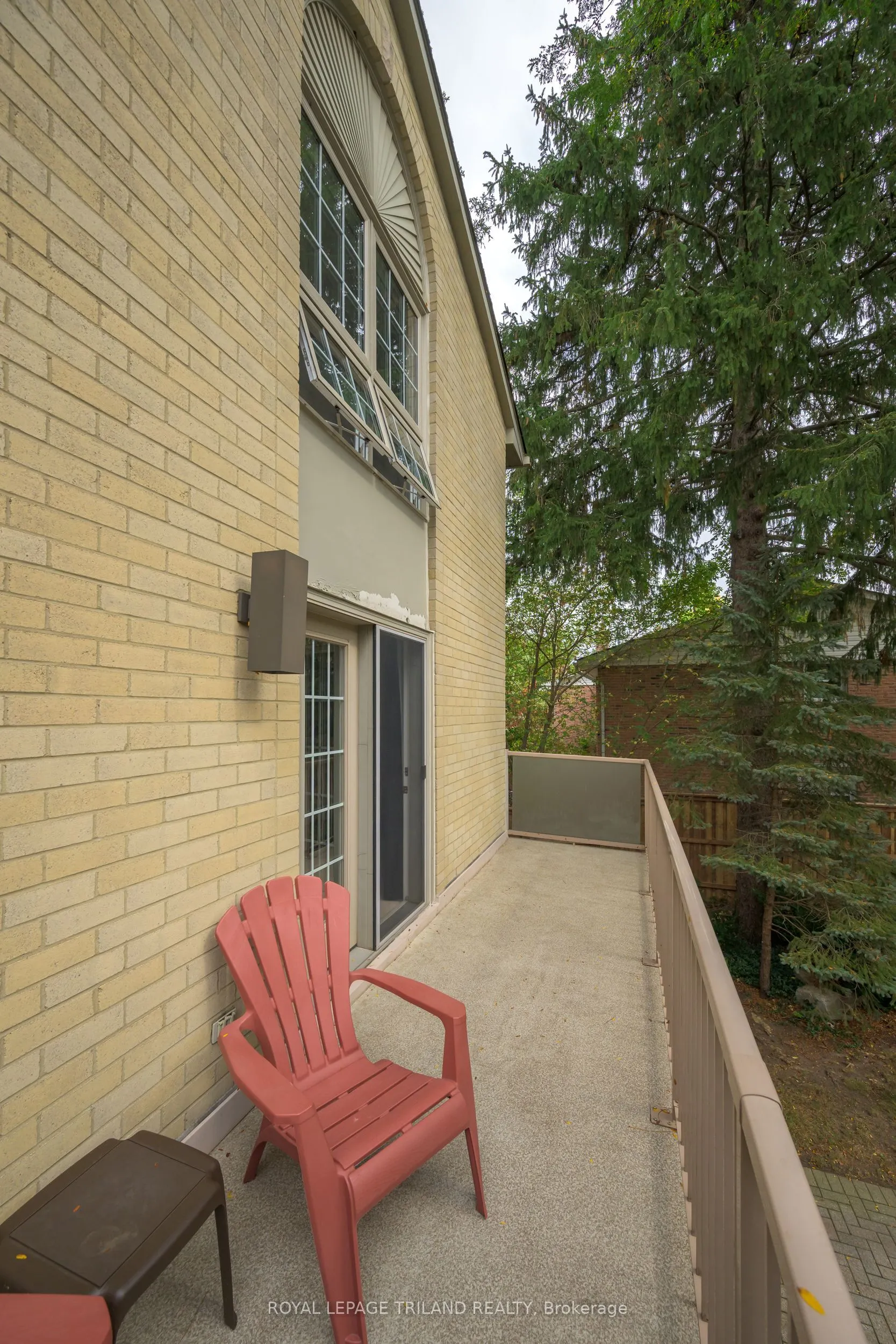 1399 Commissioners Road W, #12