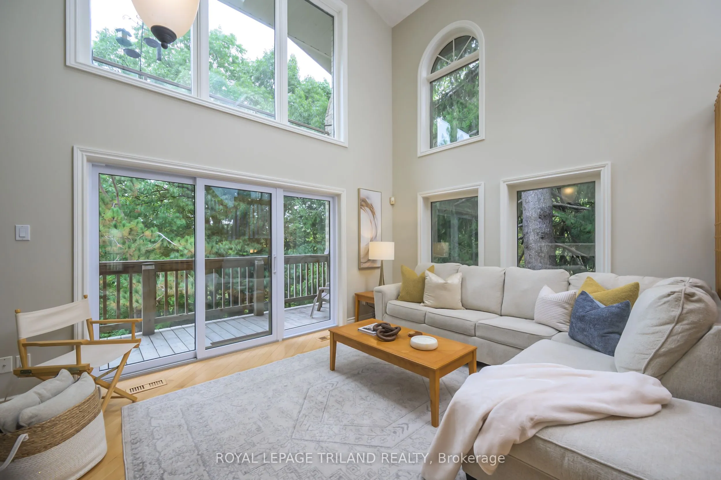 1399 Commissioners Road W, #12