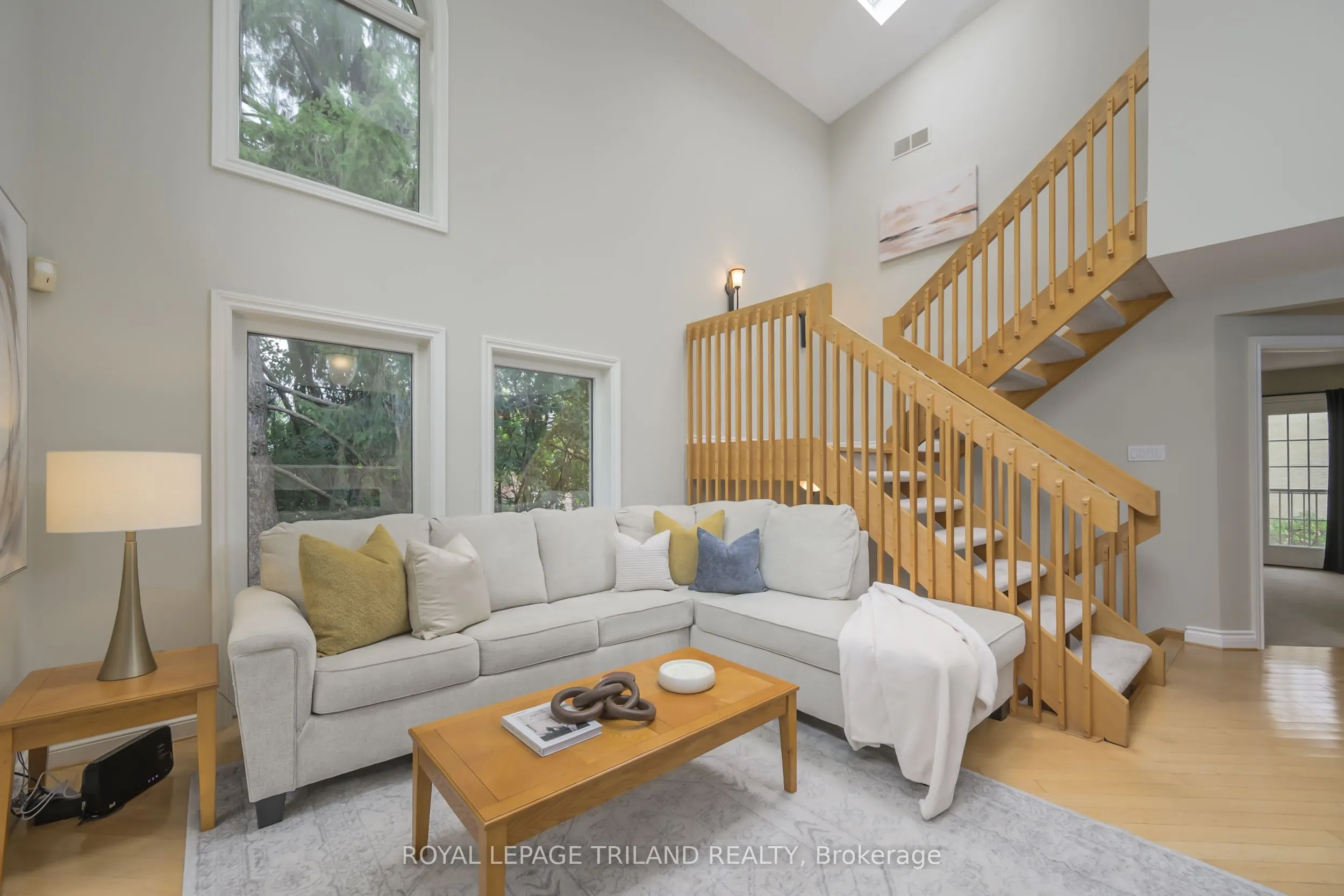 1399 Commissioners Road W, #12