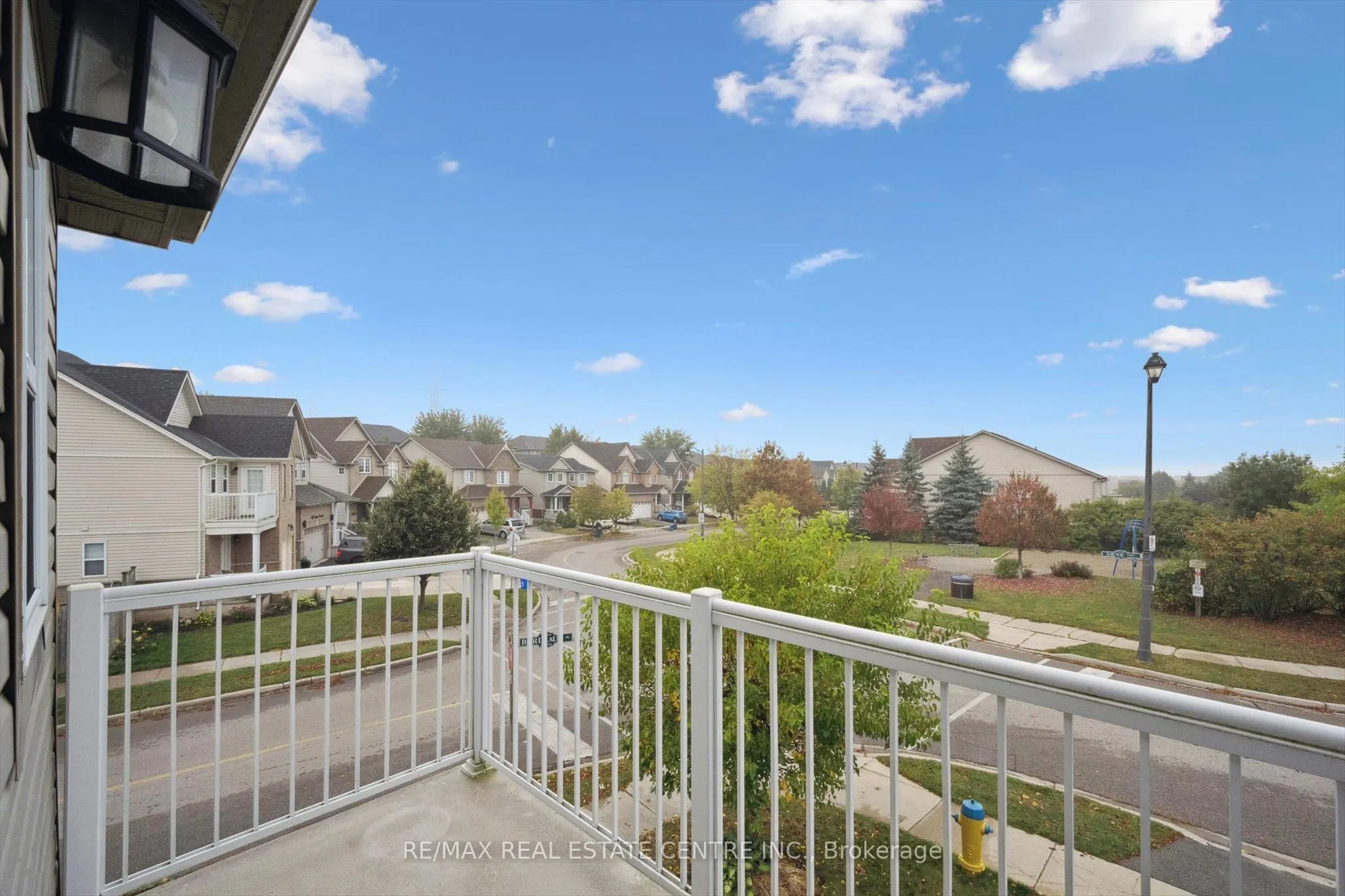 394 Sauve Crescent