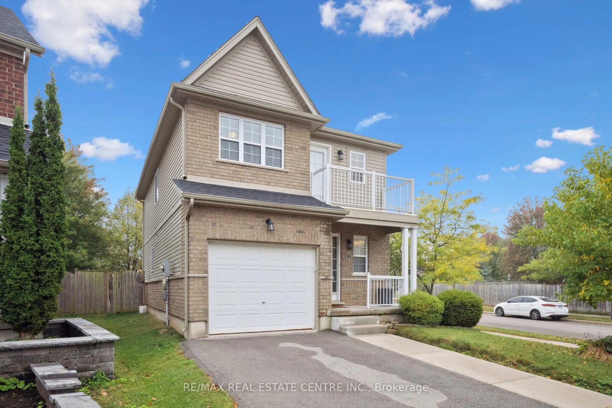 394 Sauve Crescent