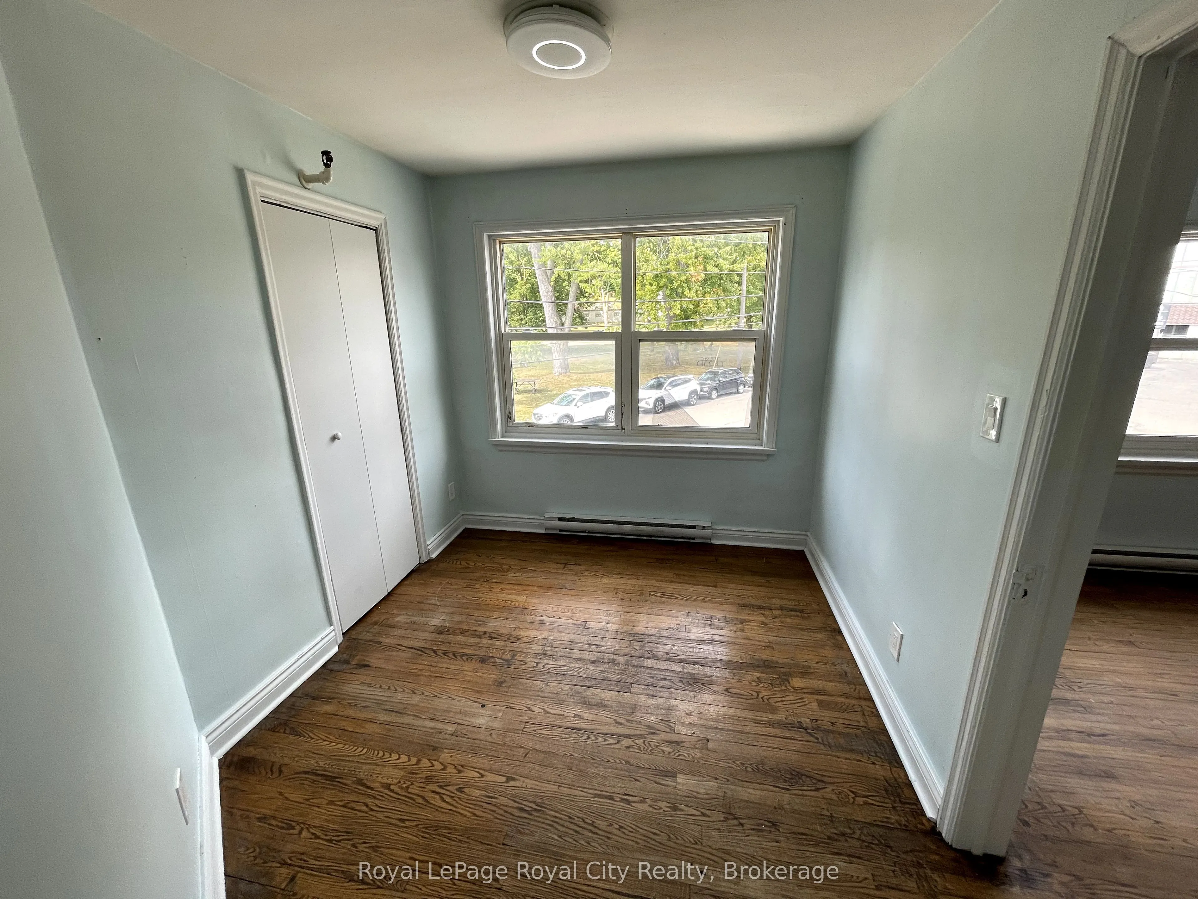 36 Essex Street, #B
