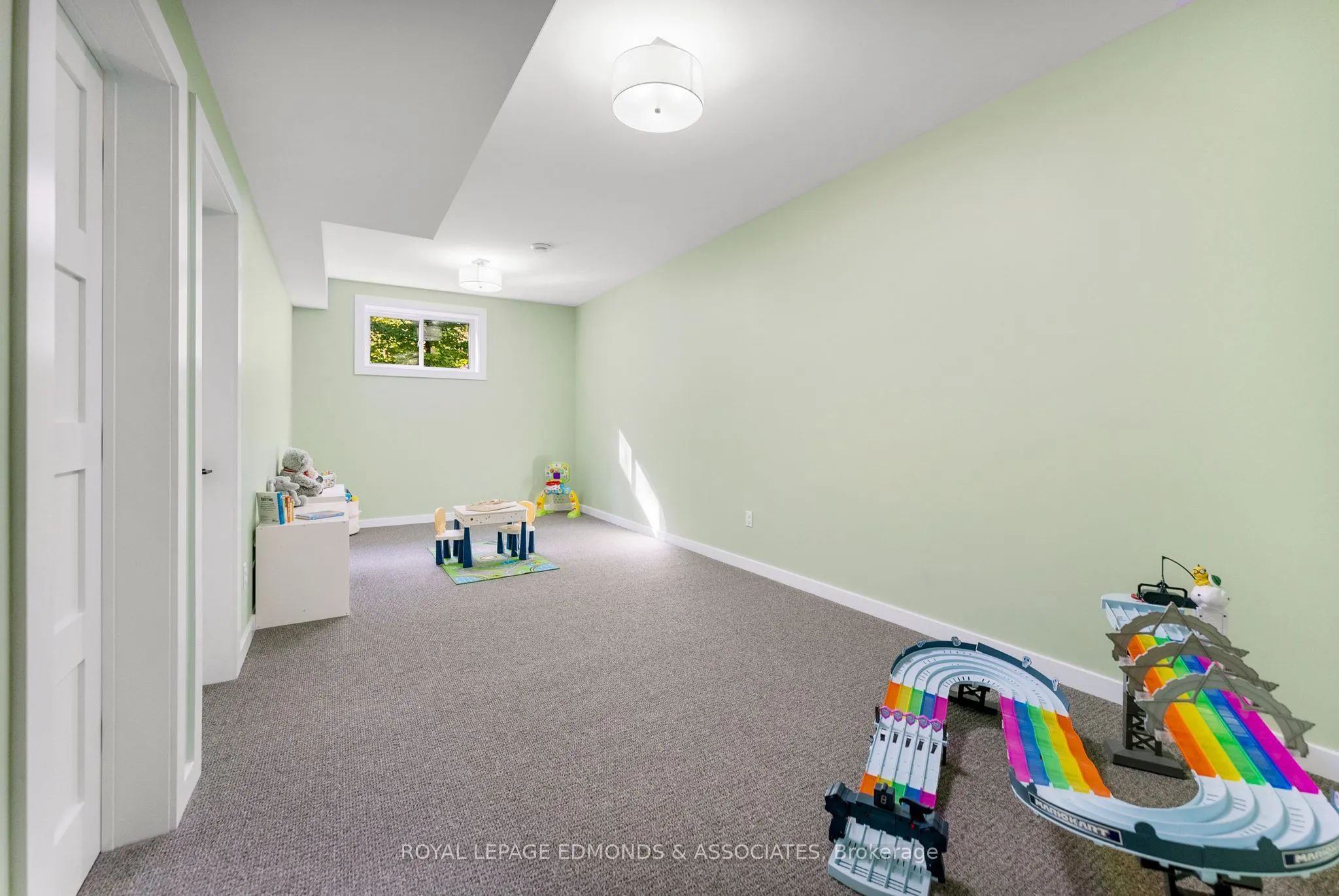 166 Deerfield Drive