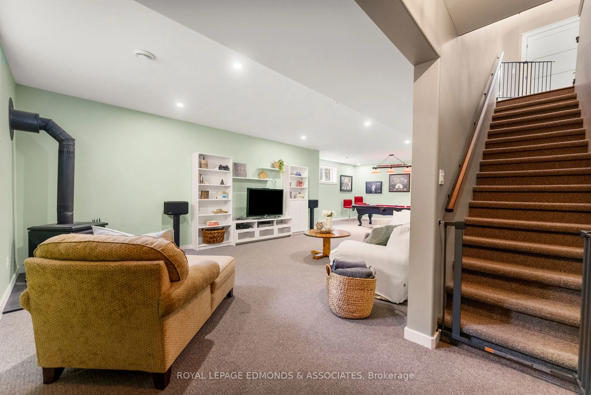 166 Deerfield Drive