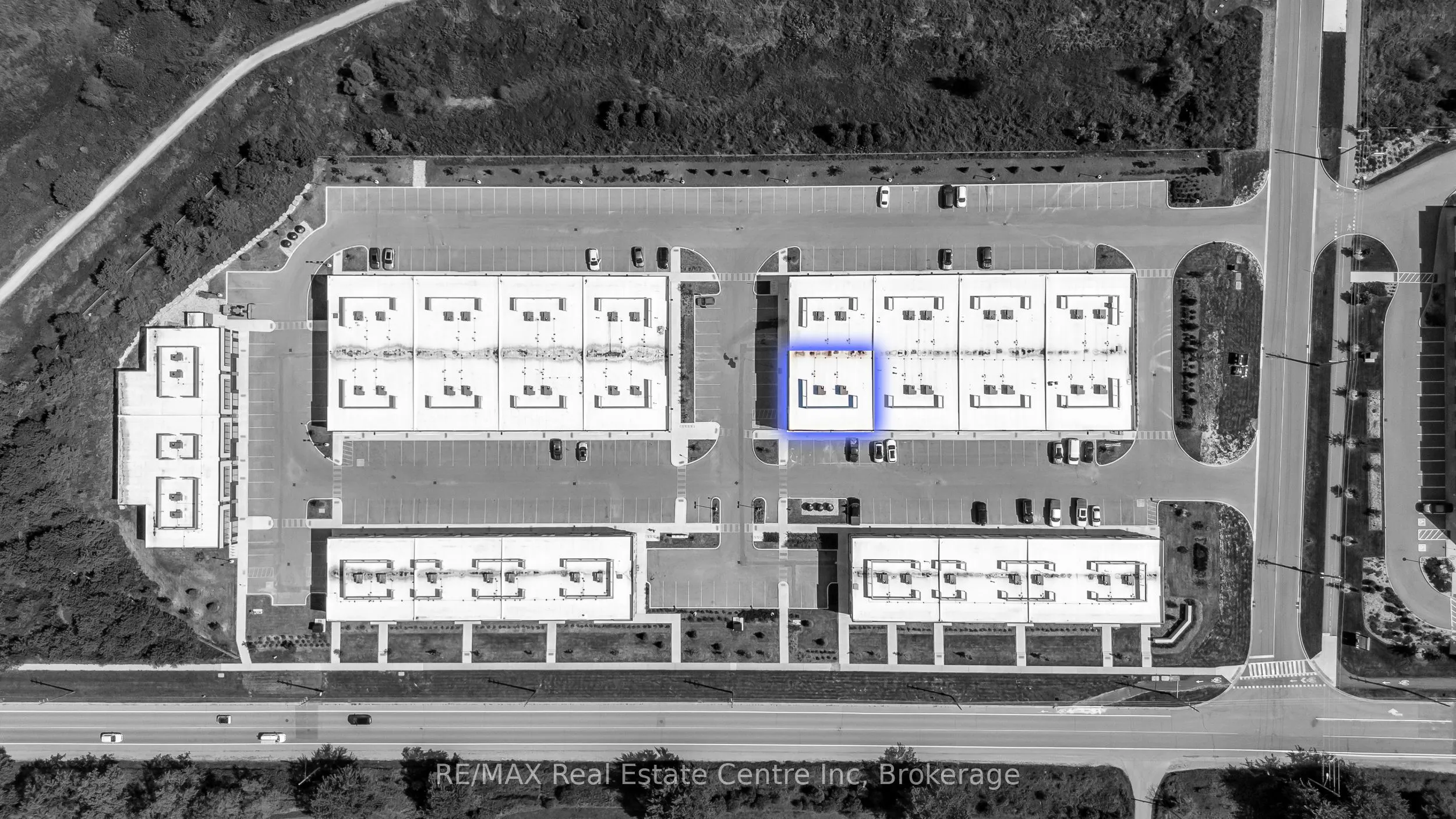 587 Hanlon Creek Boulevard, #8