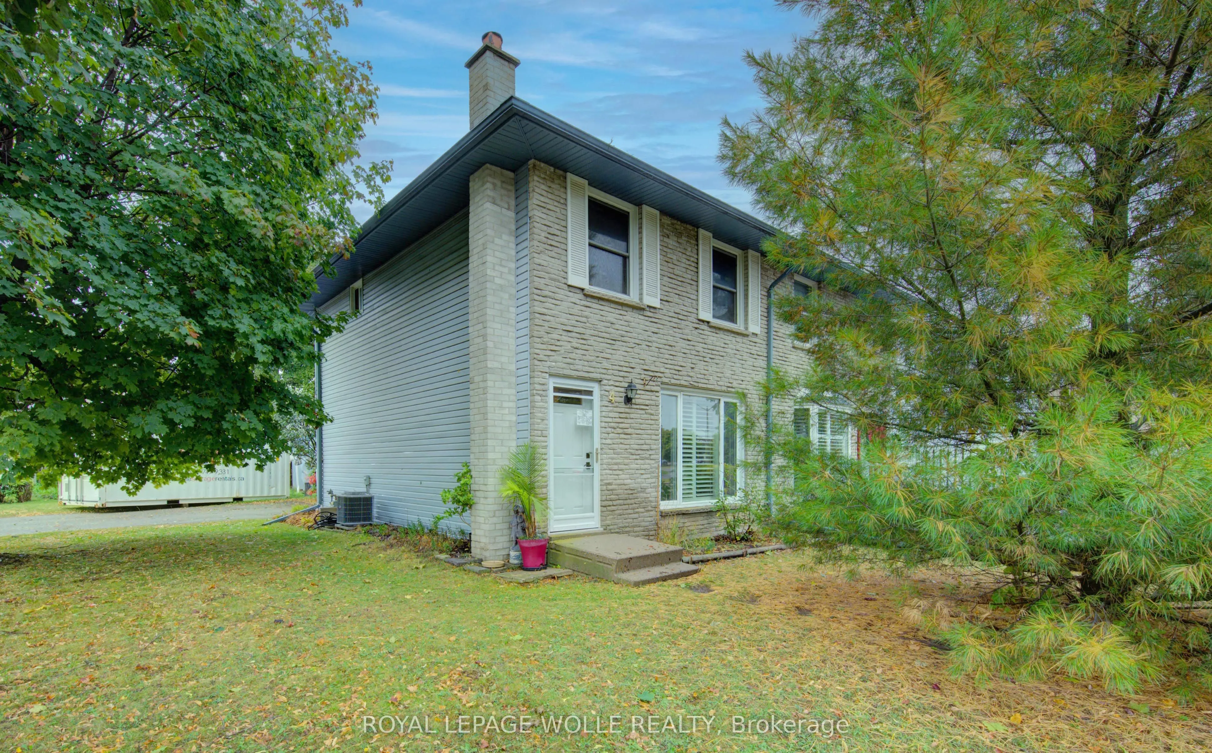 4 Flint Drive