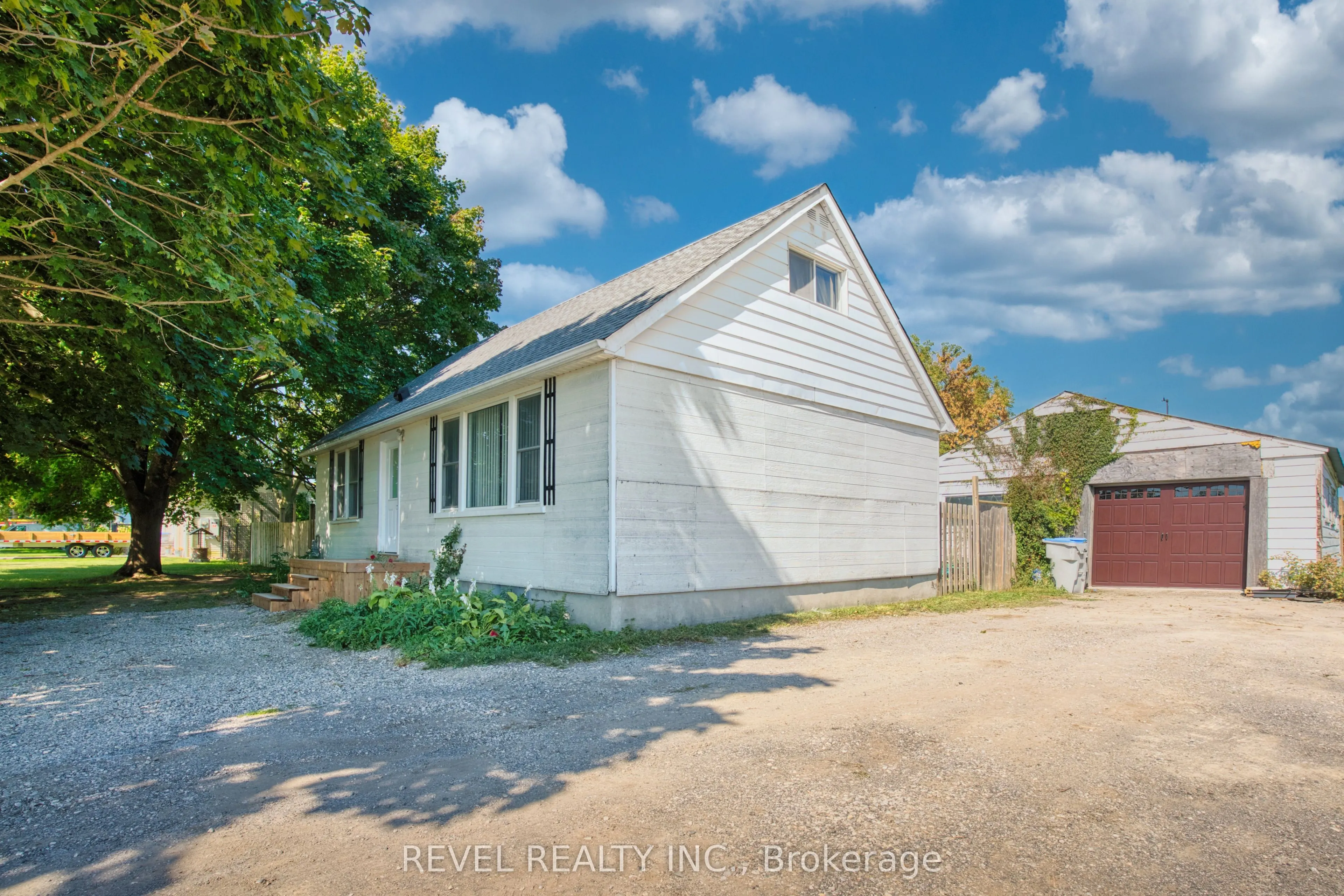 15330 Plover Mills Road