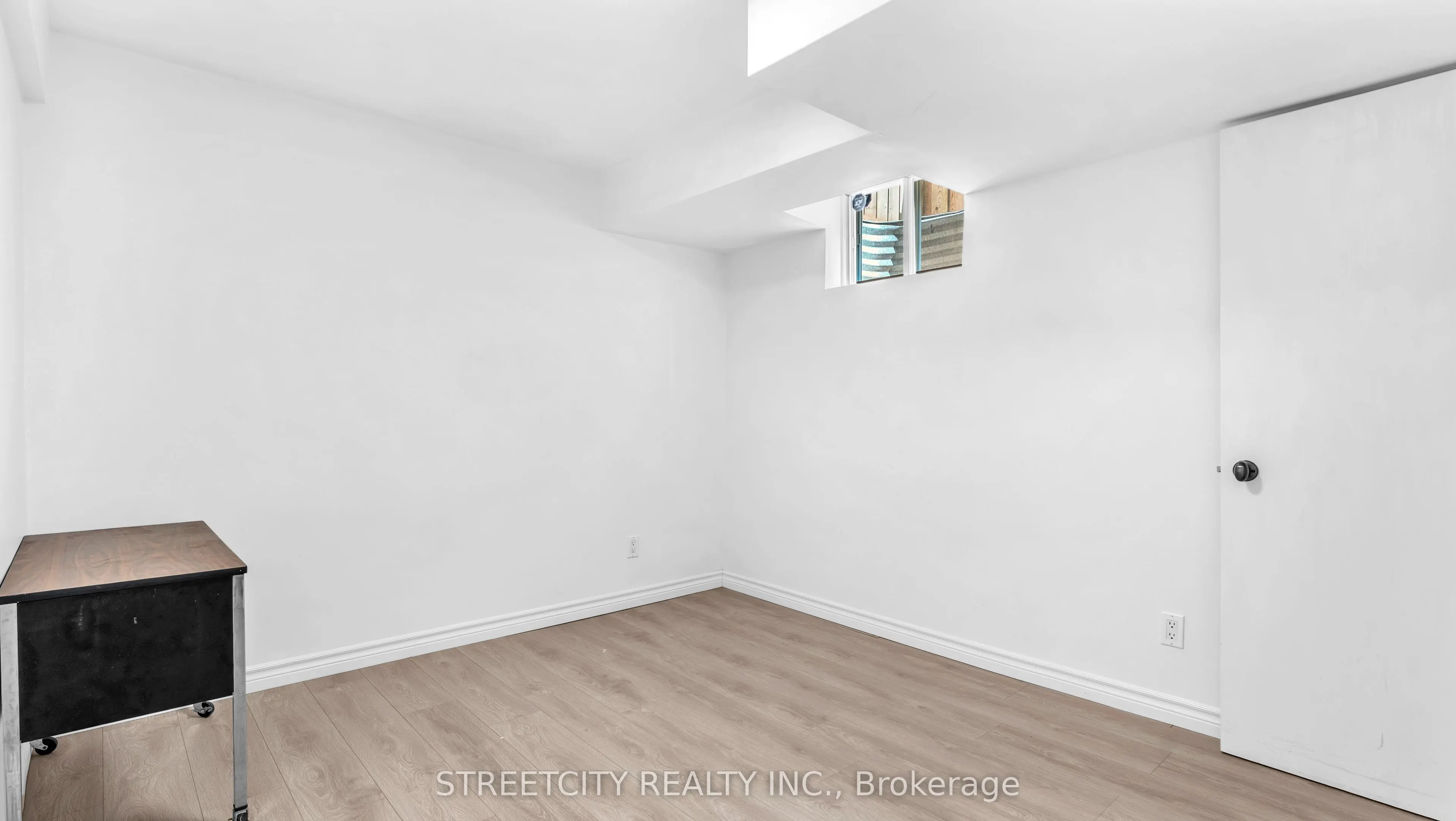 151 Walmer Gardens