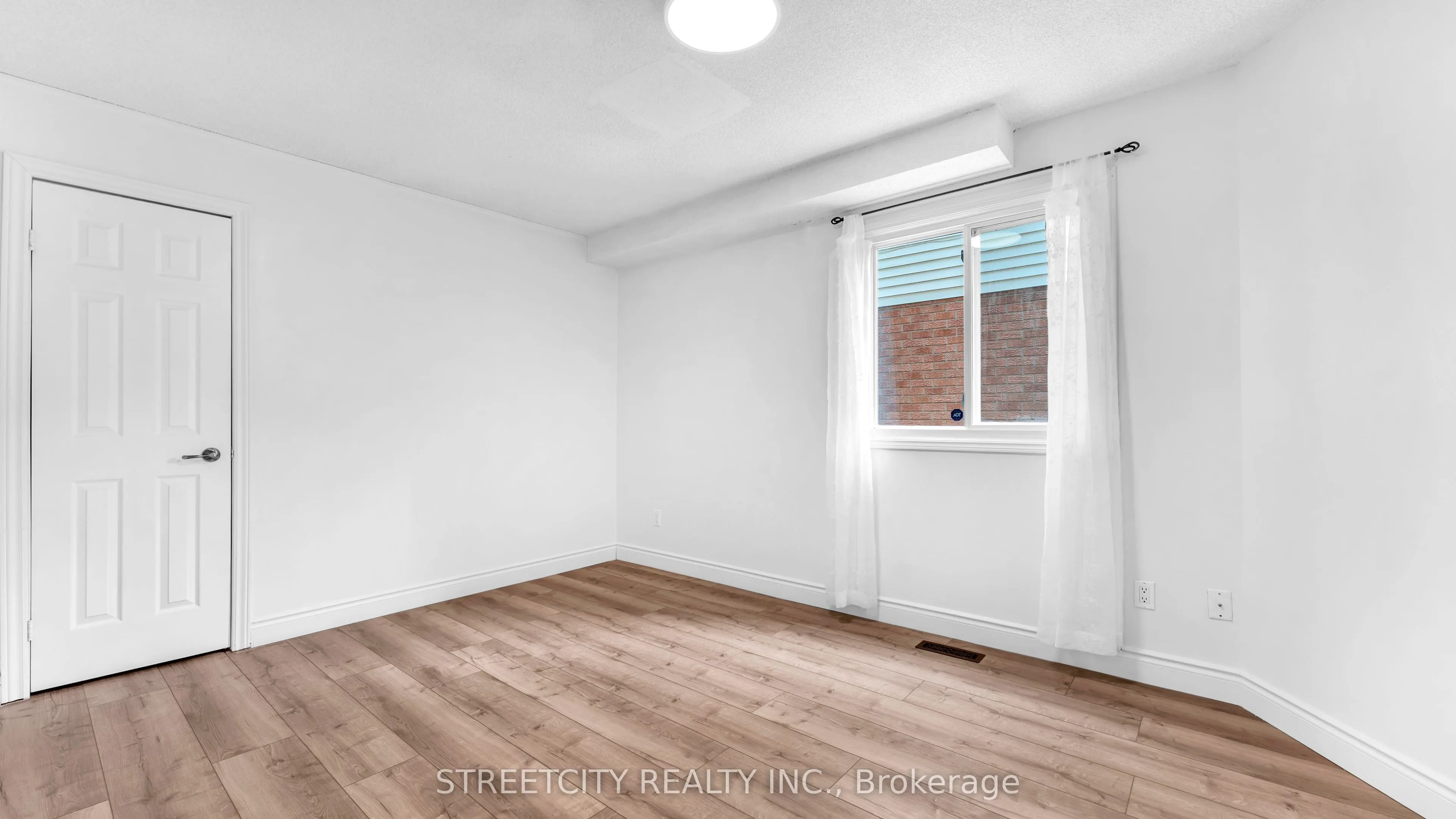 151 Walmer Gardens