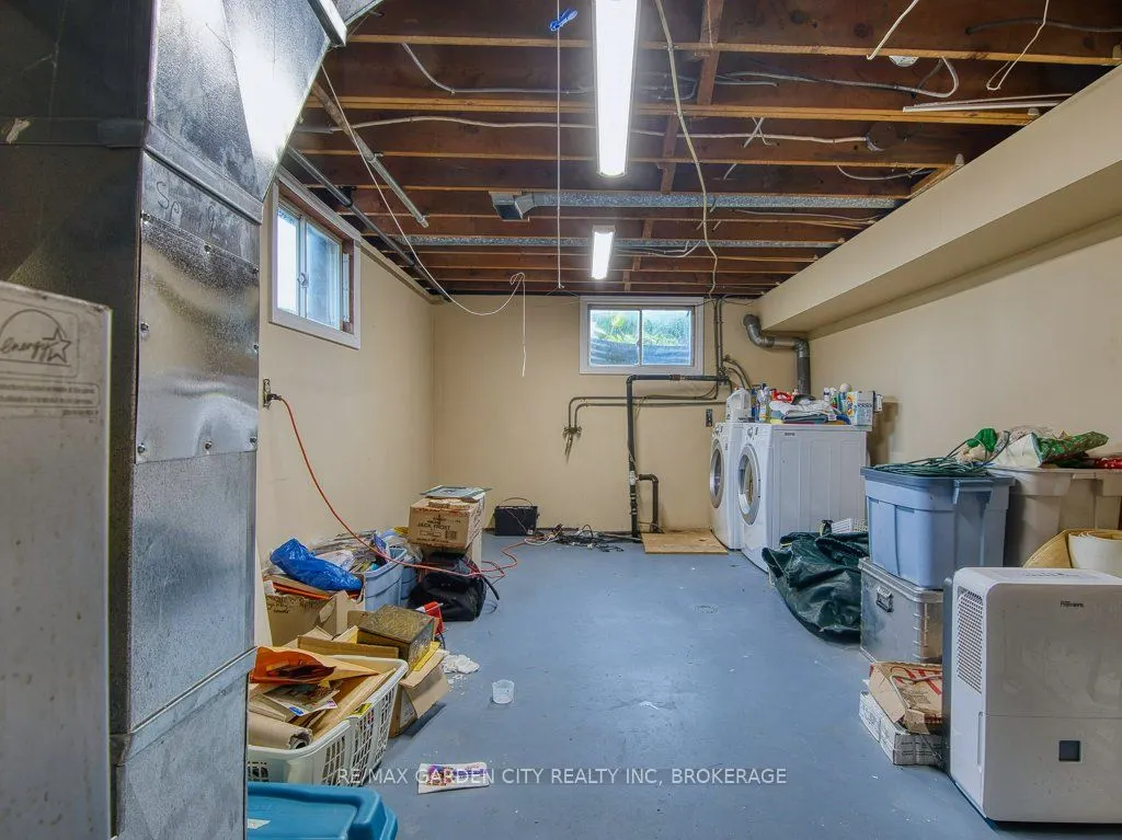 2265 Seventh Street Louth Street