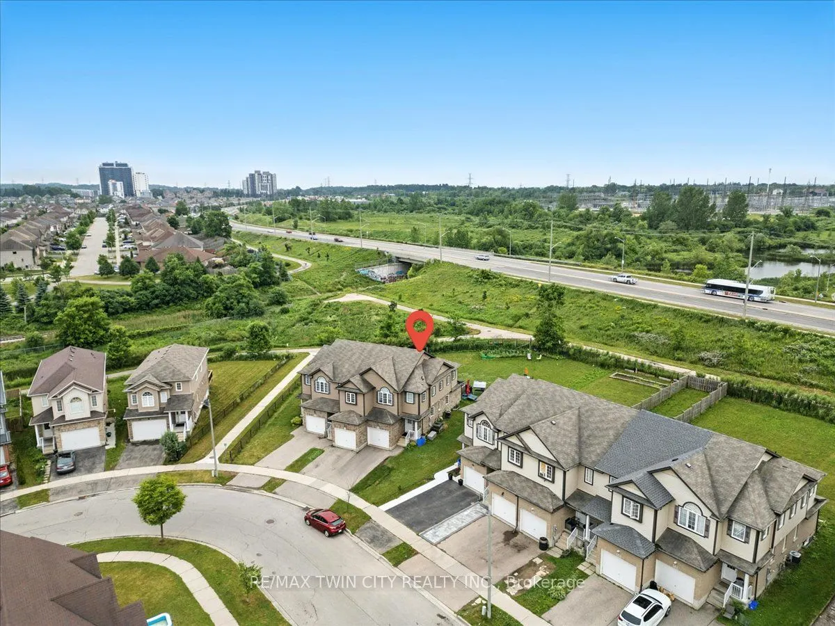 260 Countrystone Crescent