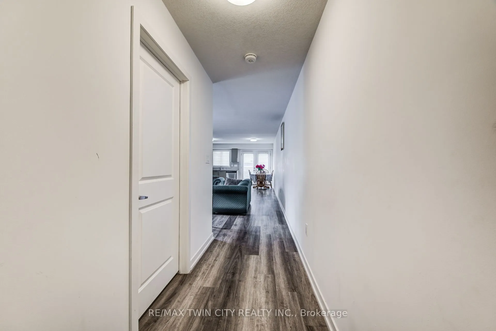 205 West Oak Trail