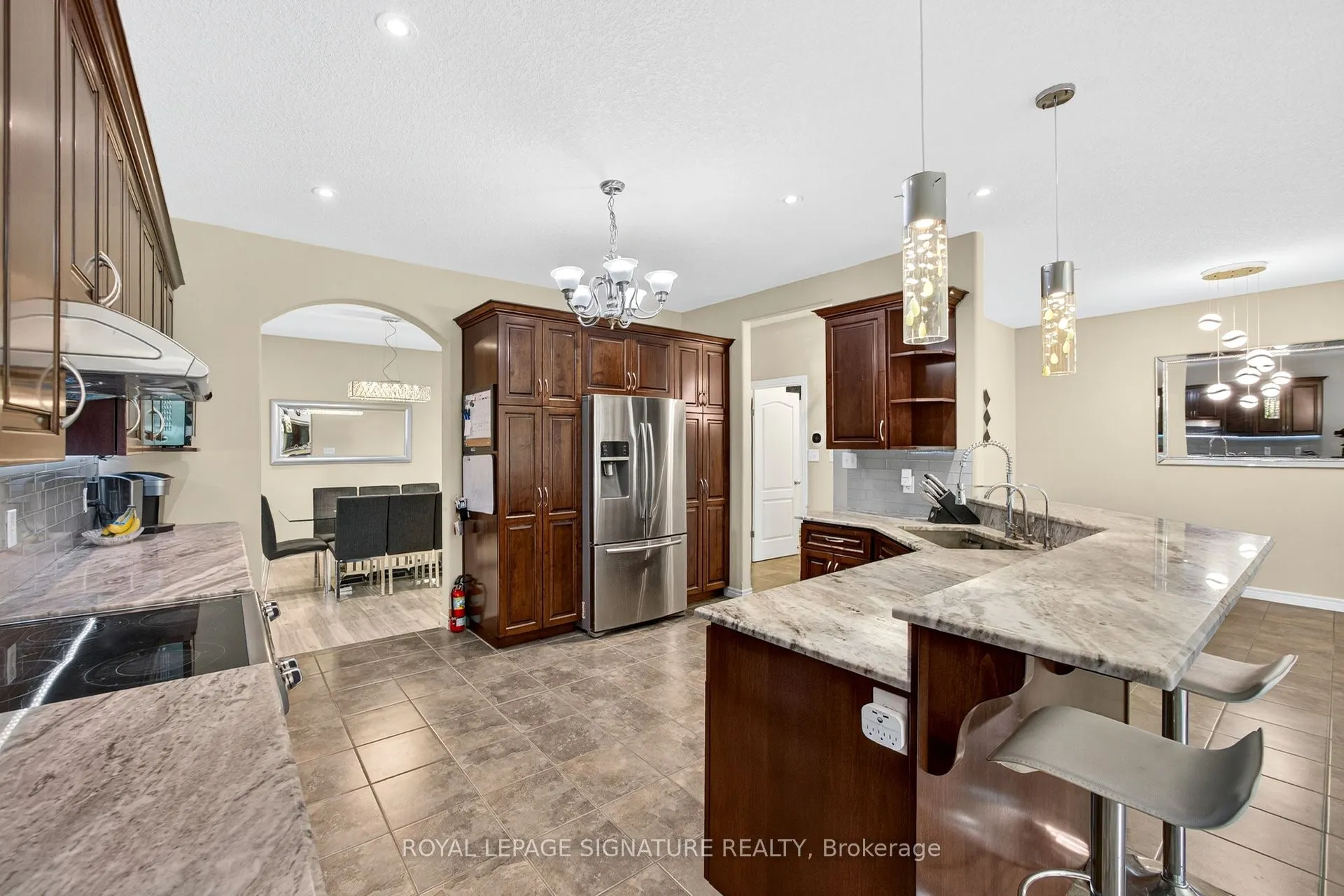 408 Gravel Ridge Trail