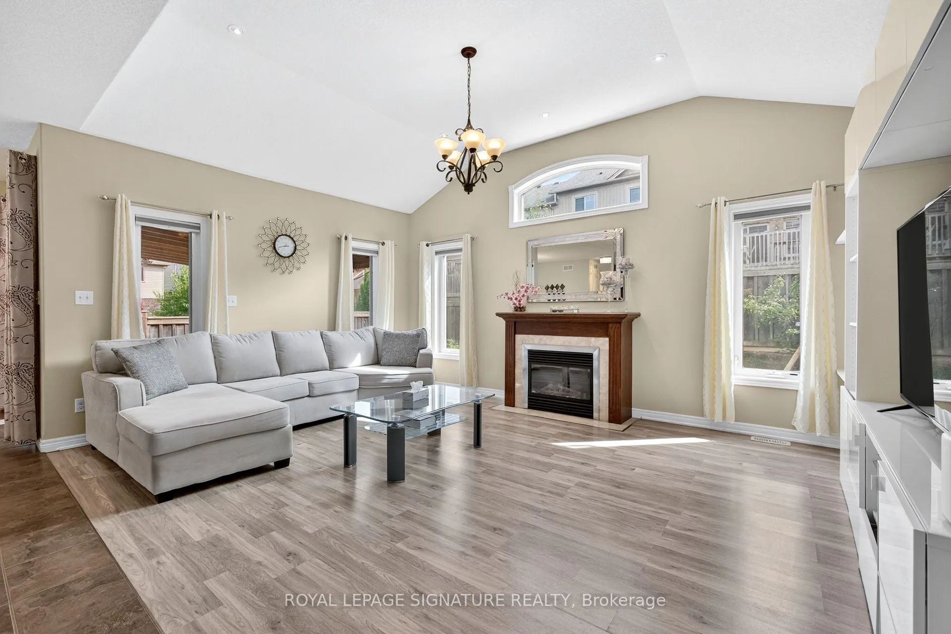 408 Gravel Ridge Trail
