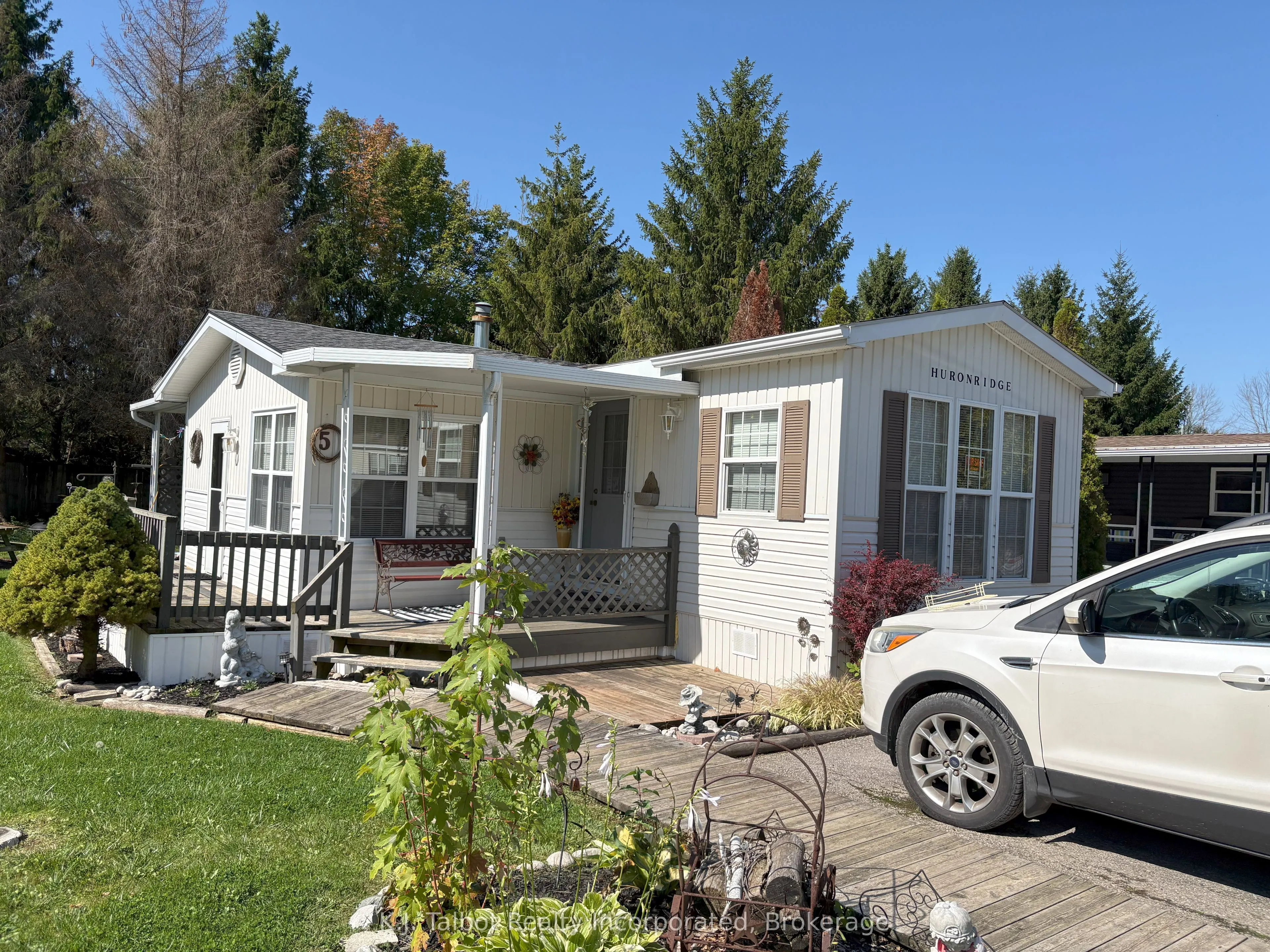 77719 Bluewater Hwy - 5 Starboard Street