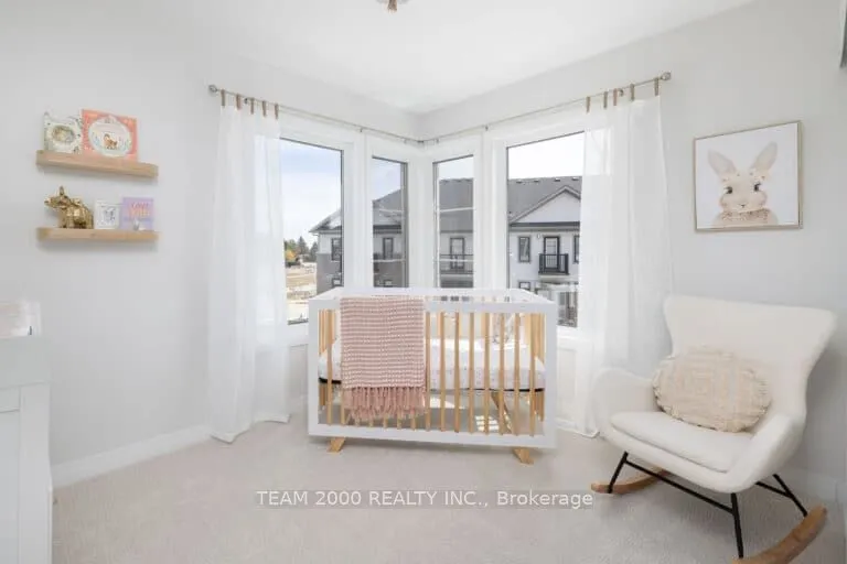 10 Freedom Crescent, #12