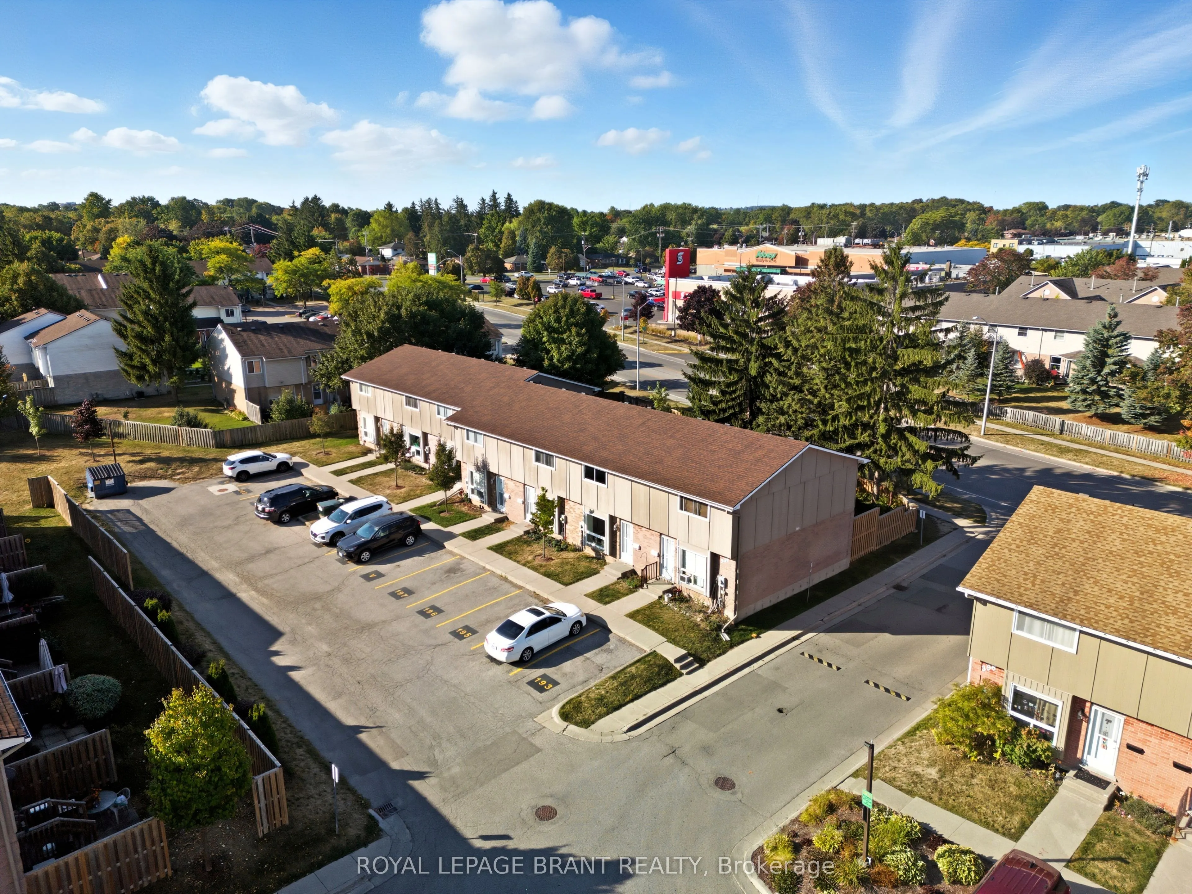 366 Springbank Avenue, #2